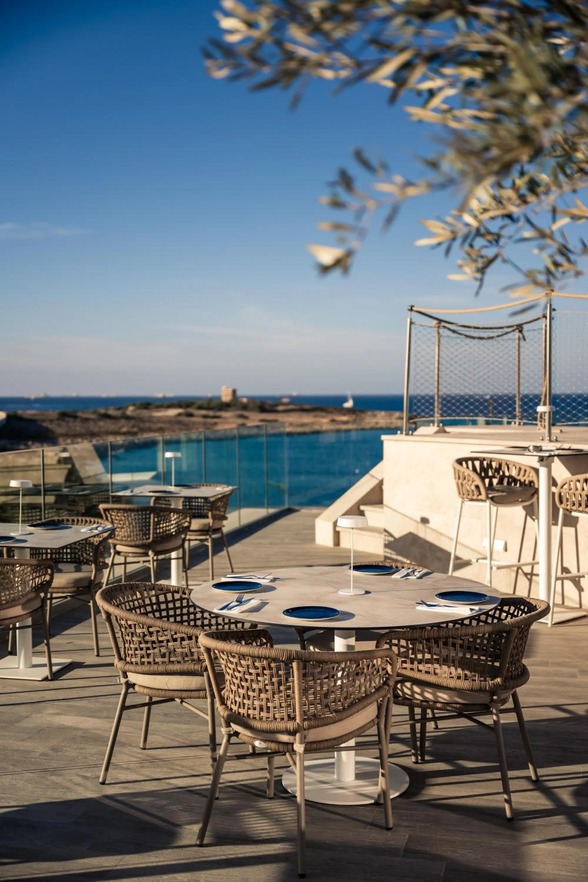 Restaurant/places to eat in XVI Suites - Adults Only