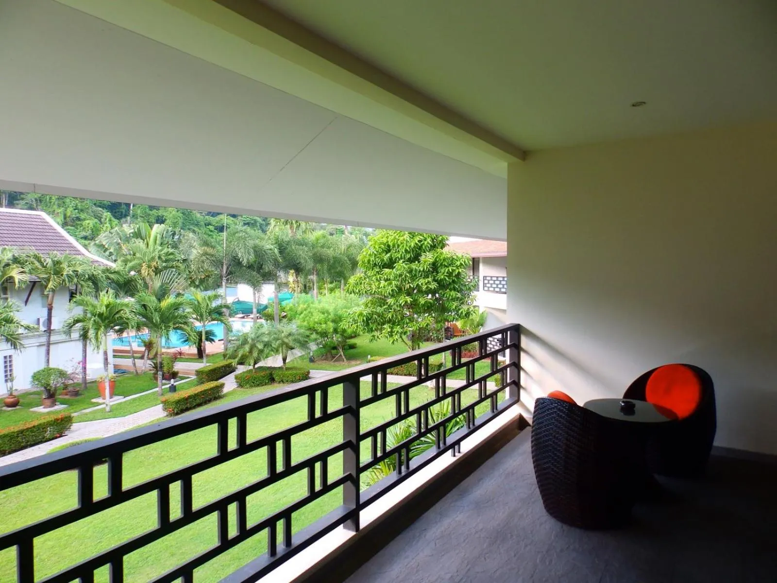 Balcony/Terrace in Serenity Lakeside Resort