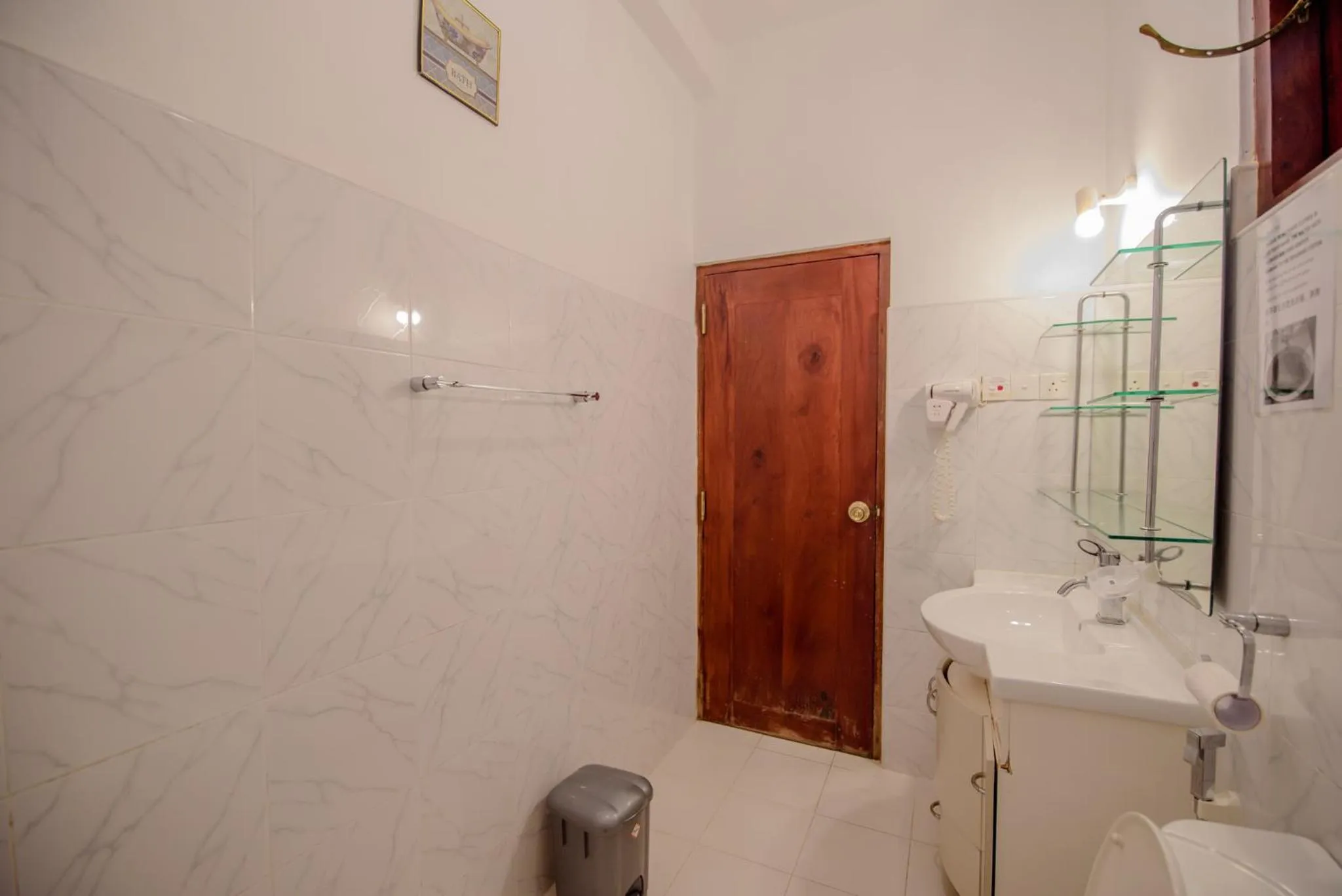 Toilet in Muhsin Villa - Galle Fort