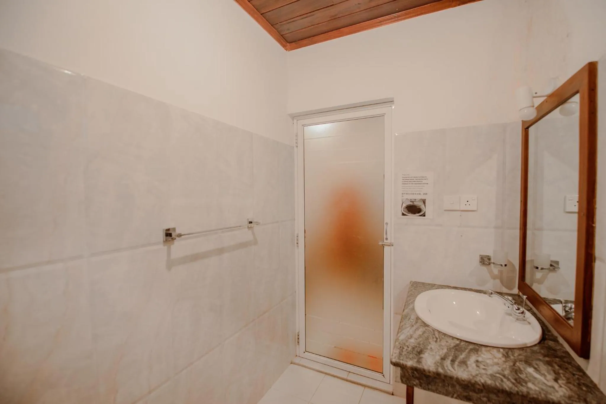 Bathroom in Muhsin Villa - Galle Fort