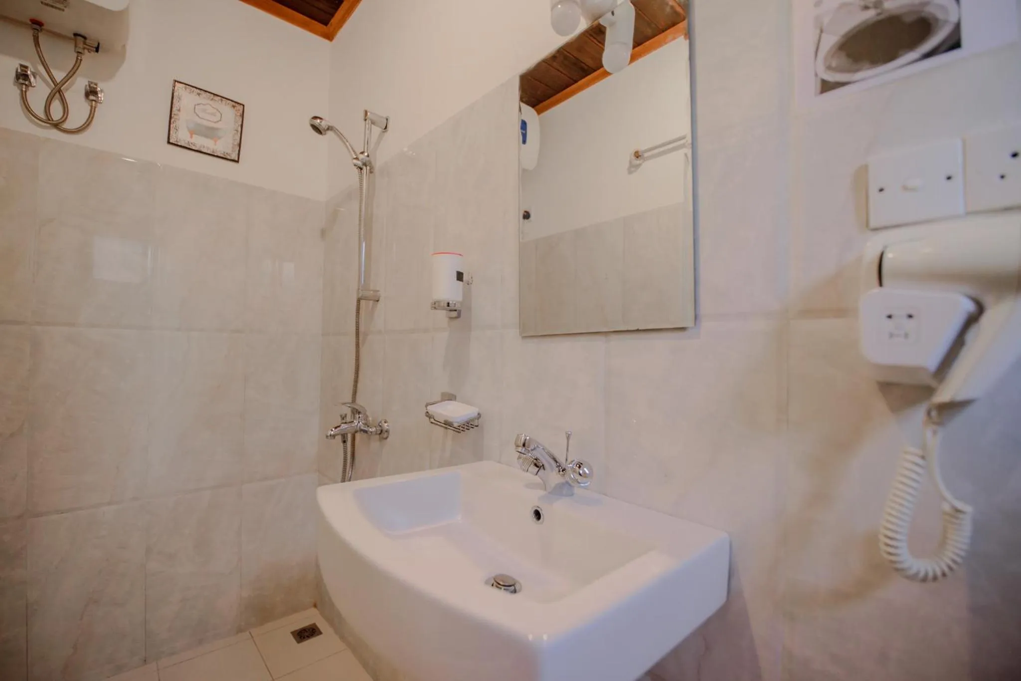 Shower in Muhsin Villa - Galle Fort
