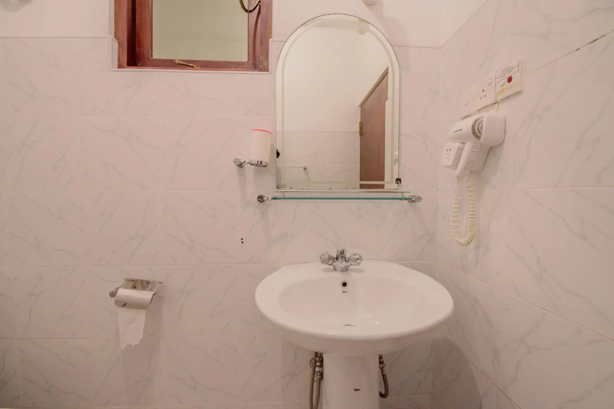 Bathroom in Muhsin Villa - Galle Fort