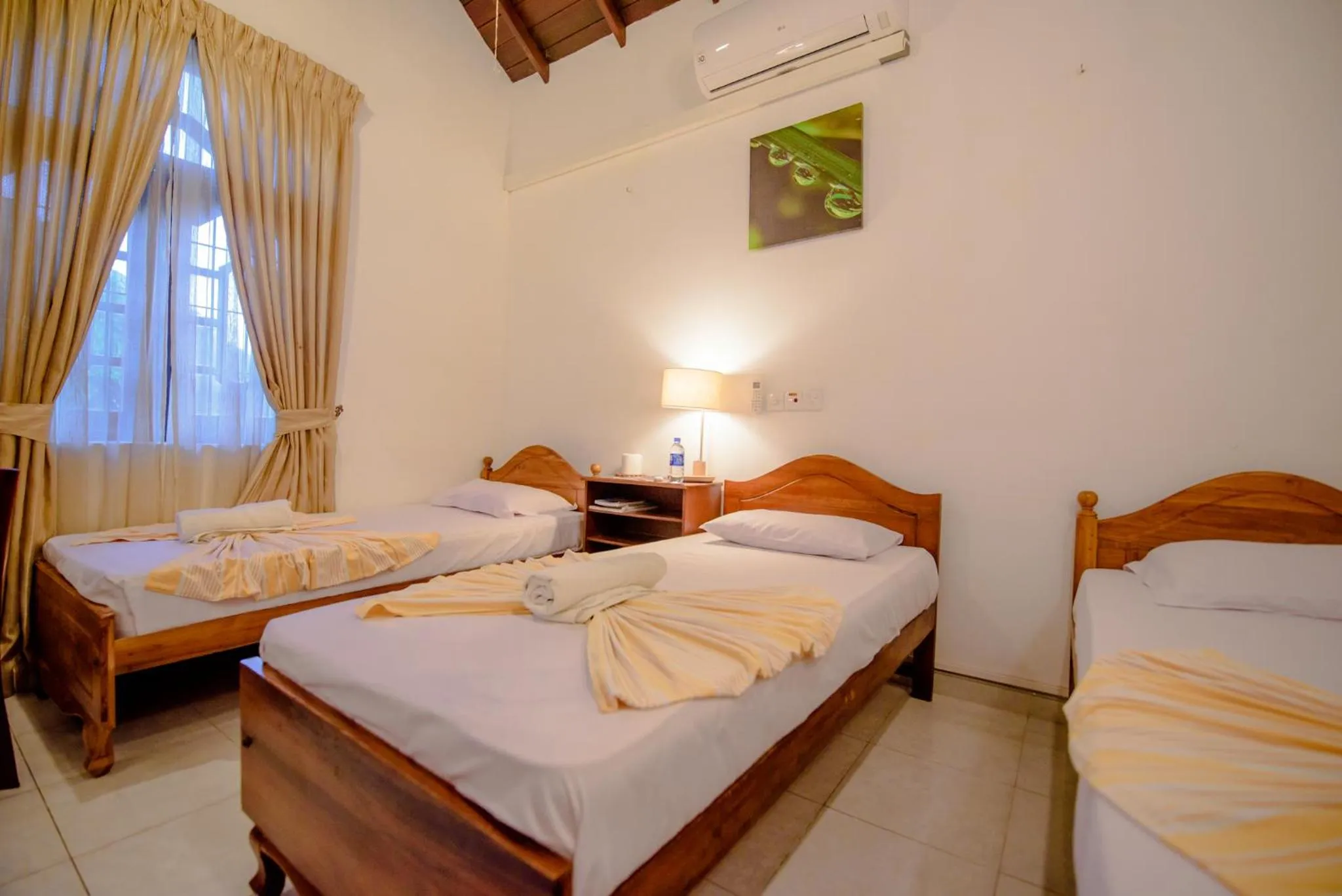 Bedroom, Bed in Muhsin Villa - Galle Fort