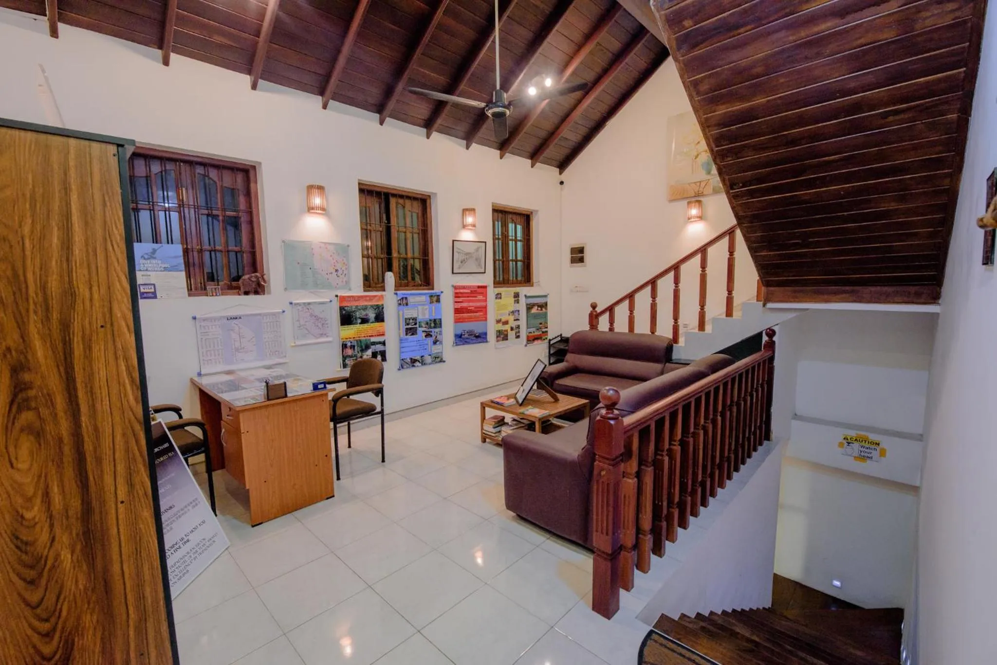Communal lounge/ TV room in Muhsin Villa - Galle Fort