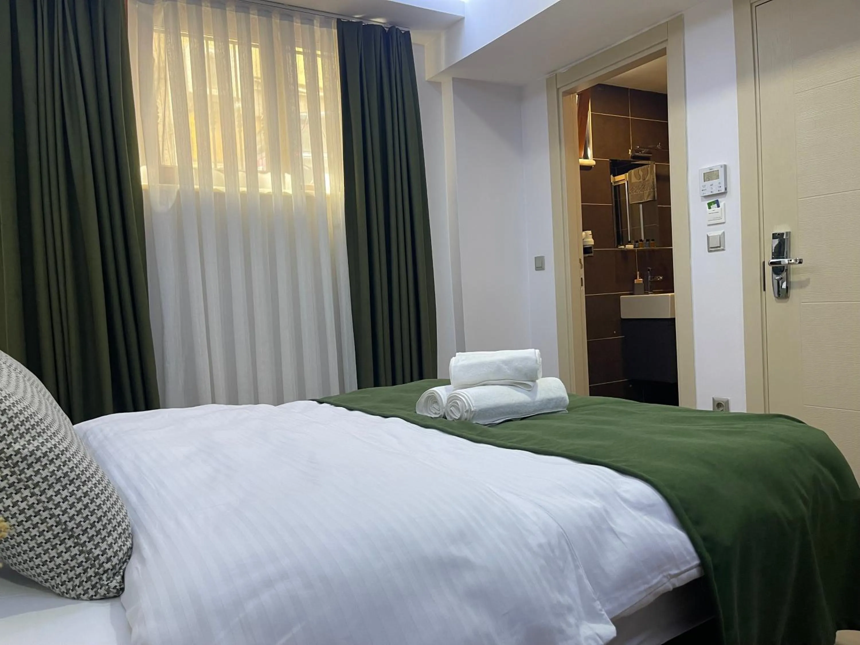 Bed in Elegance Suites