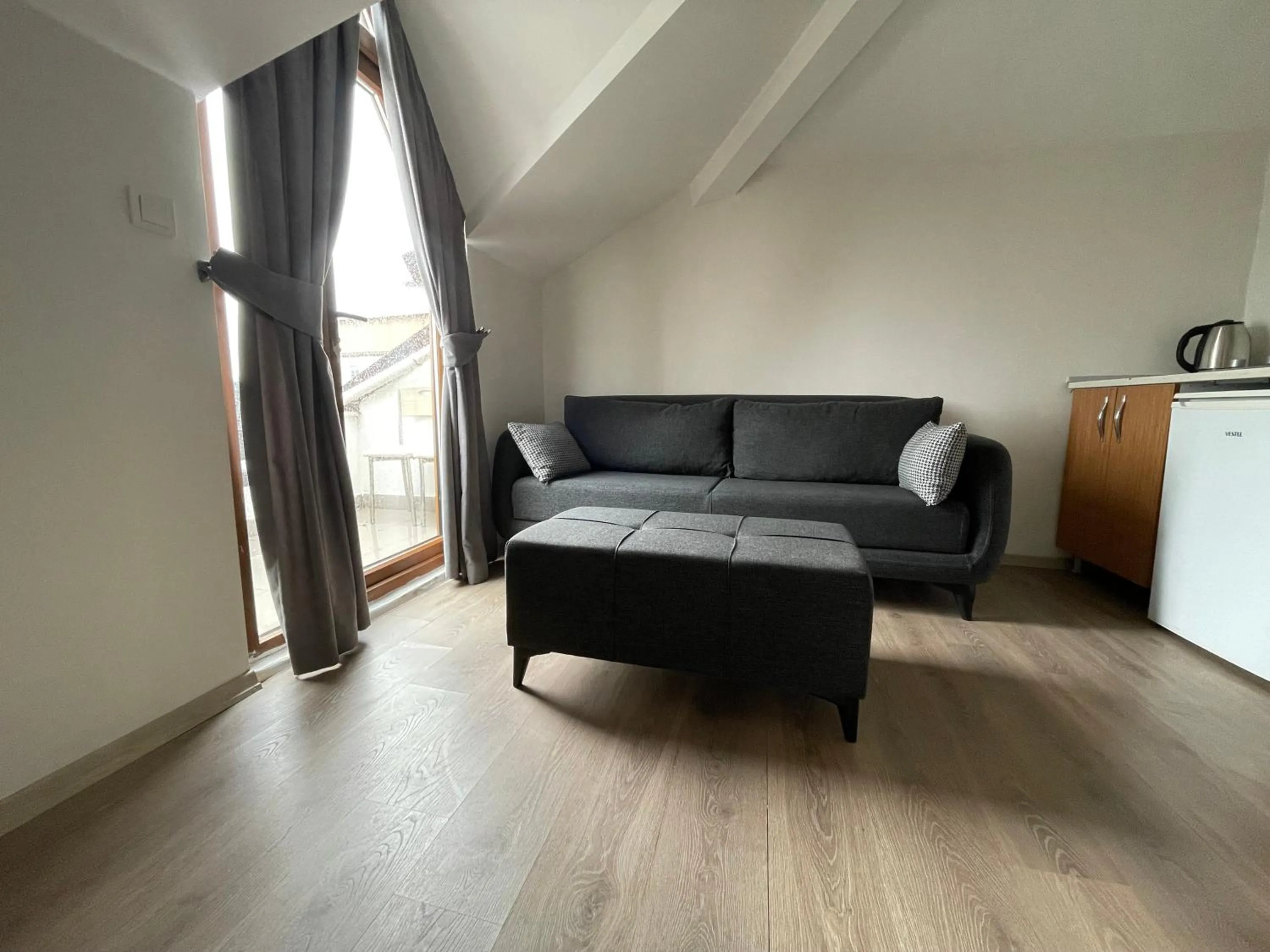 Kitchen or kitchenette in Elegance Suites