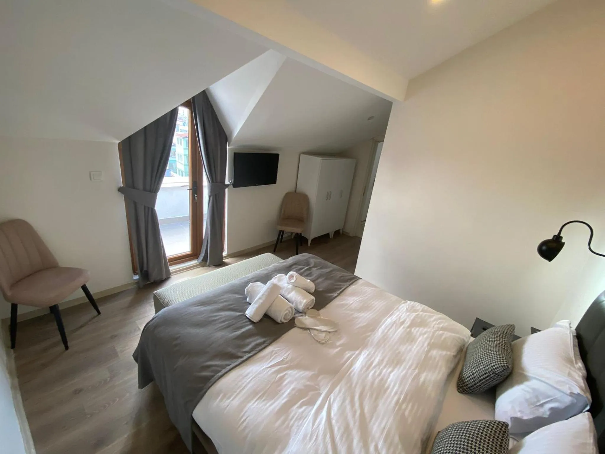 Bed in Elegance Suites