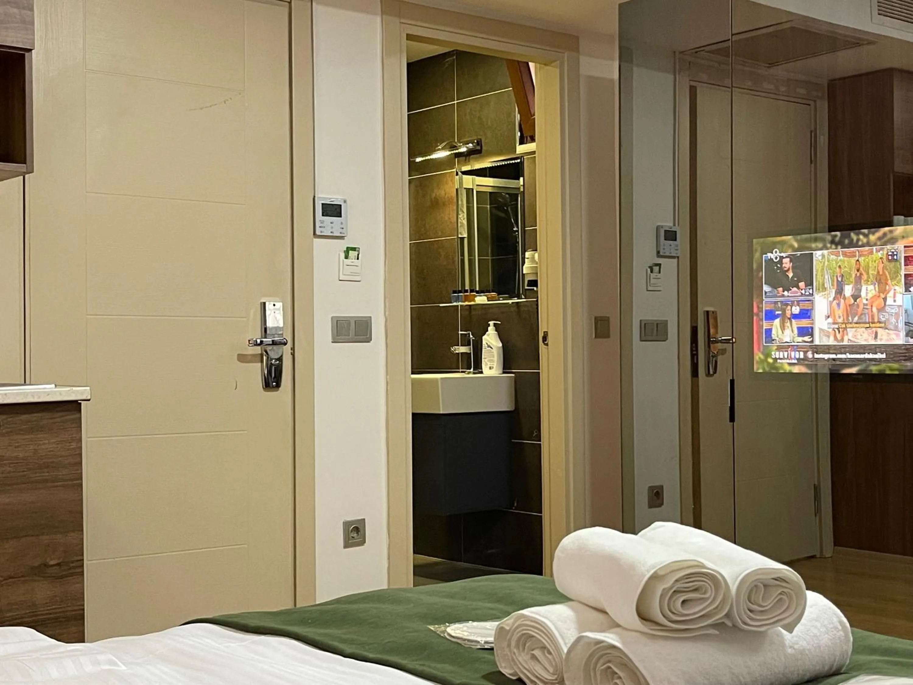 Bed in Elegance Suites