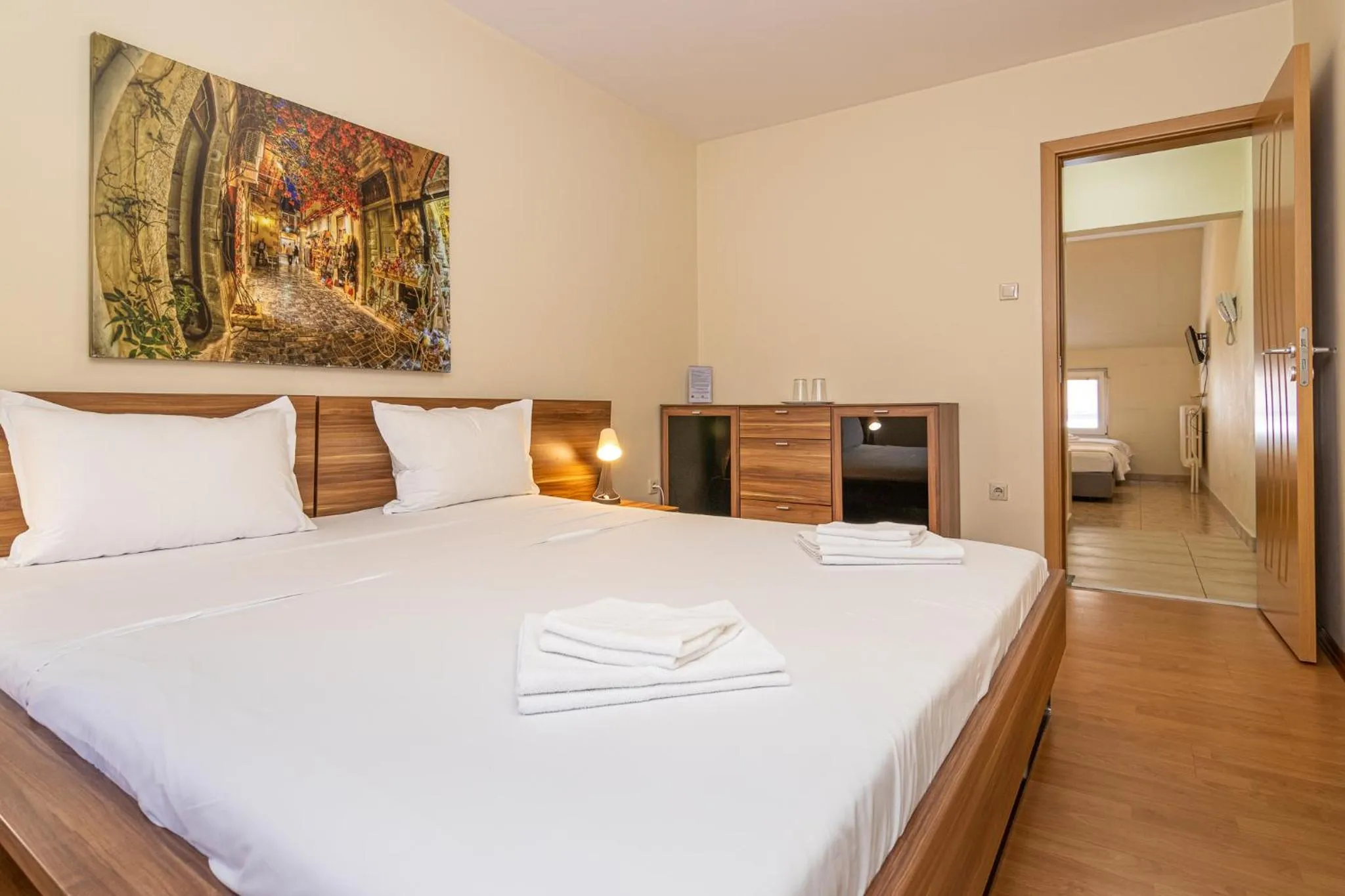 Photo of the whole room, Bed in Family Hotel Madrid