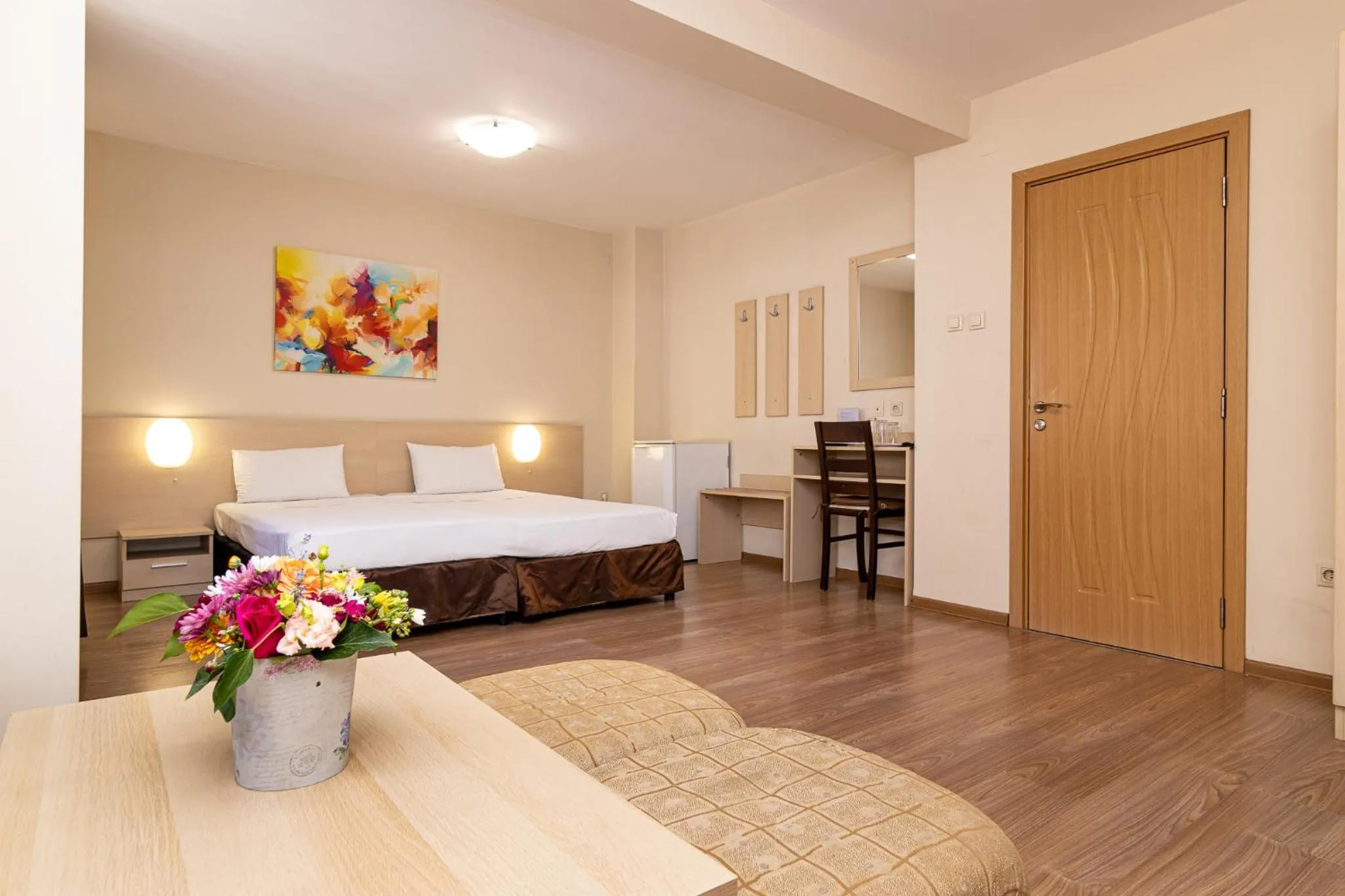 Photo of the whole room, Bed in Family Hotel Madrid