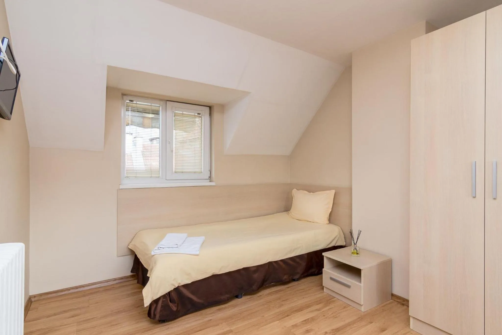 Bed in Family Hotel Madrid