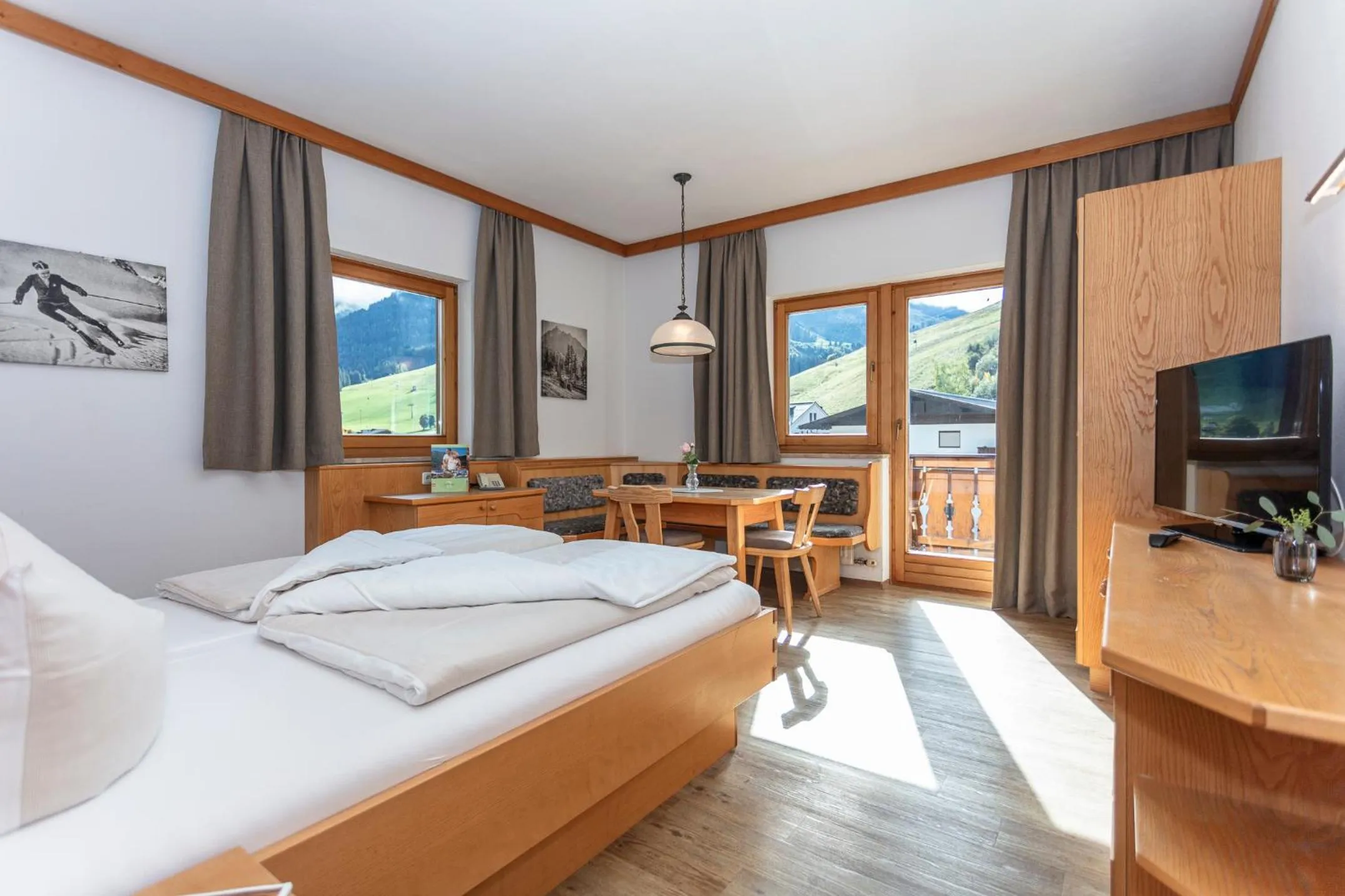 Bed in Apart-Hotel Forellenhof