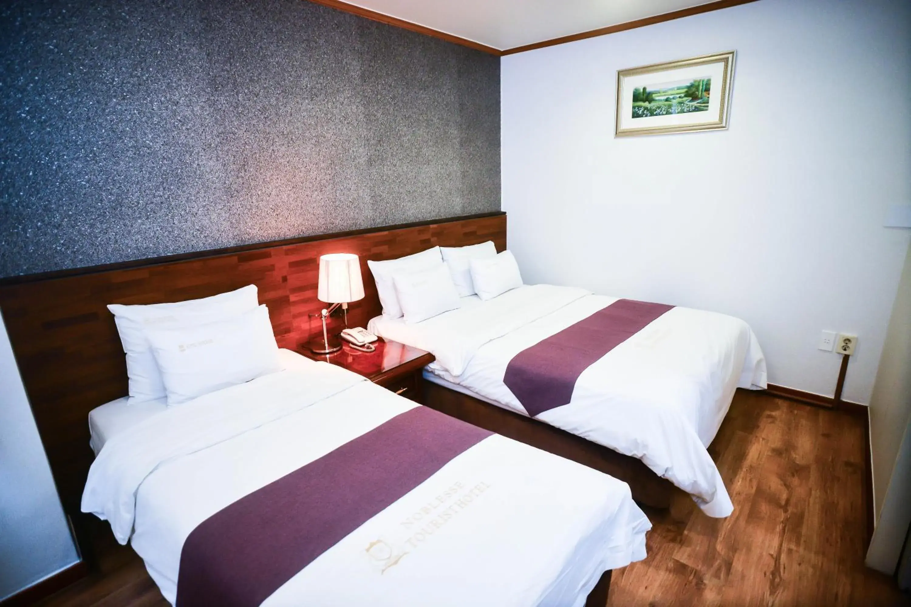 Bed in Hotel Noblesse Bed in Hotel Noblesse