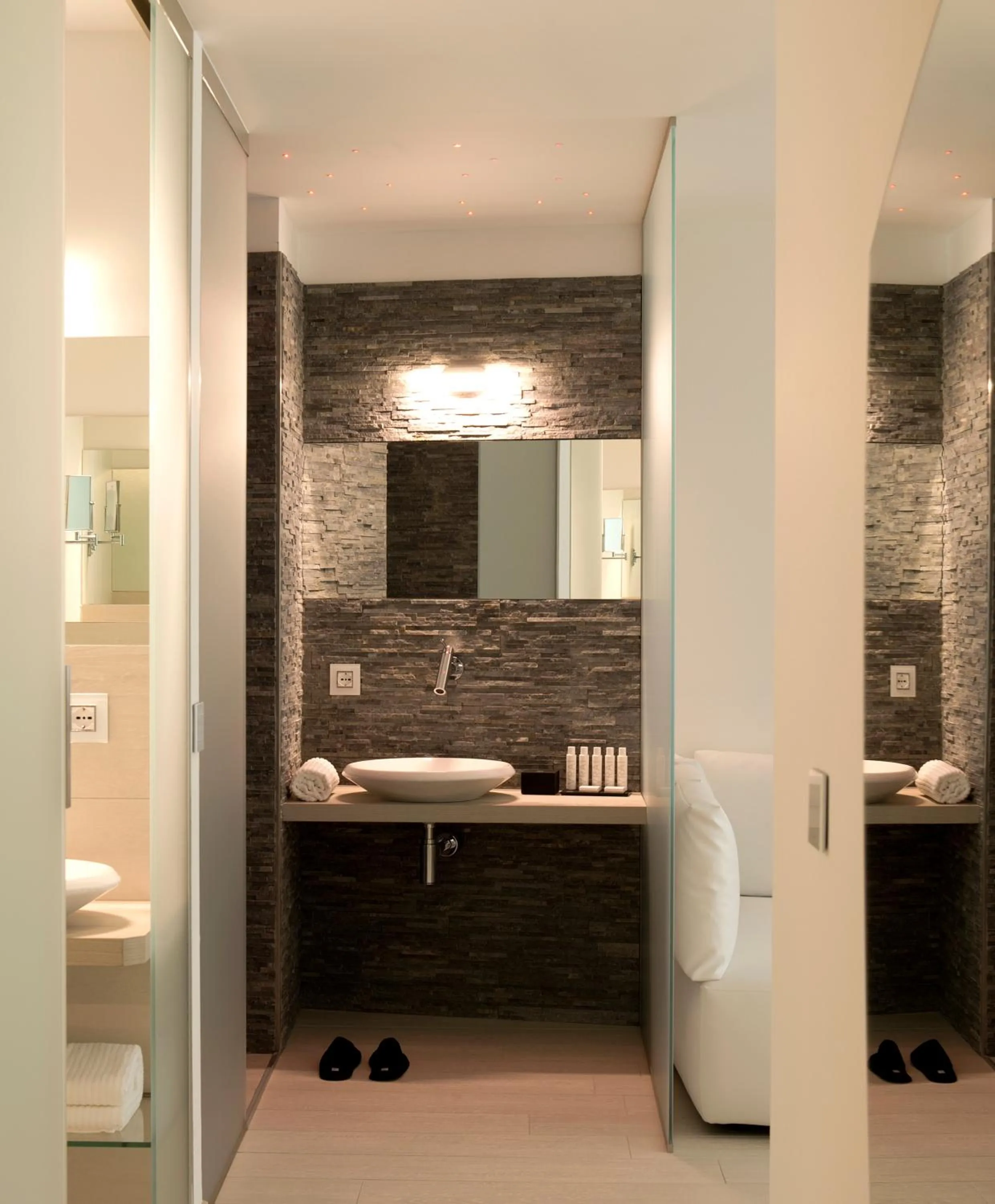 Bathroom in Aparthotel Duomo