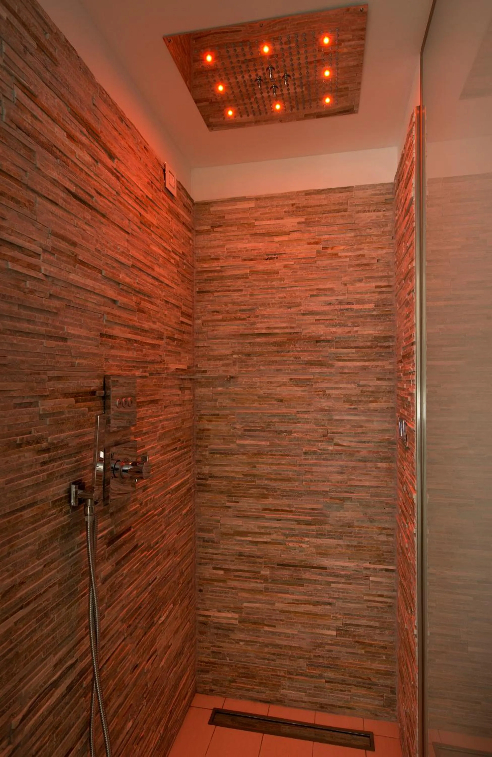 Bathroom in Aparthotel Duomo