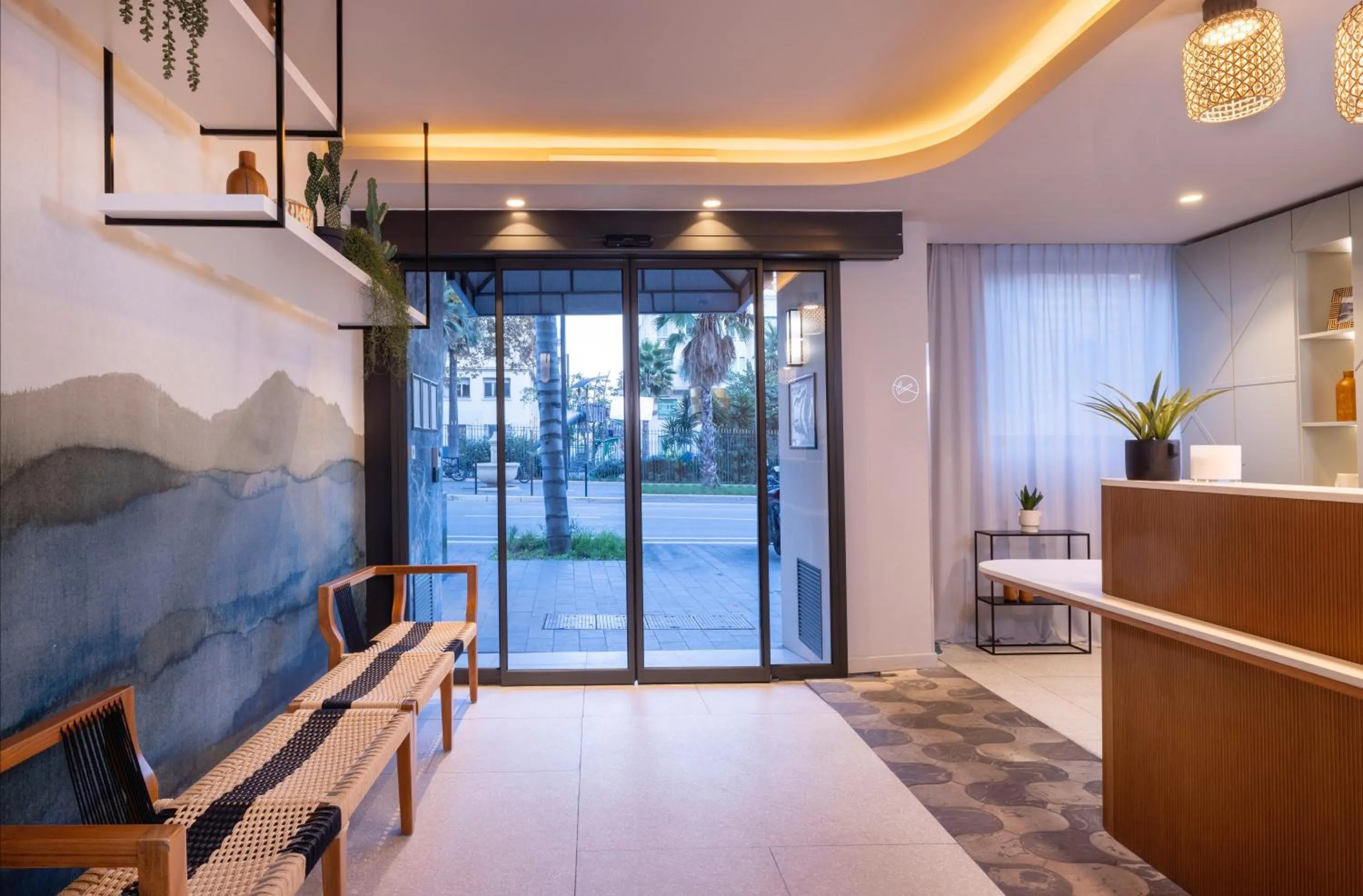 Lobby or reception in Crisol Promenade