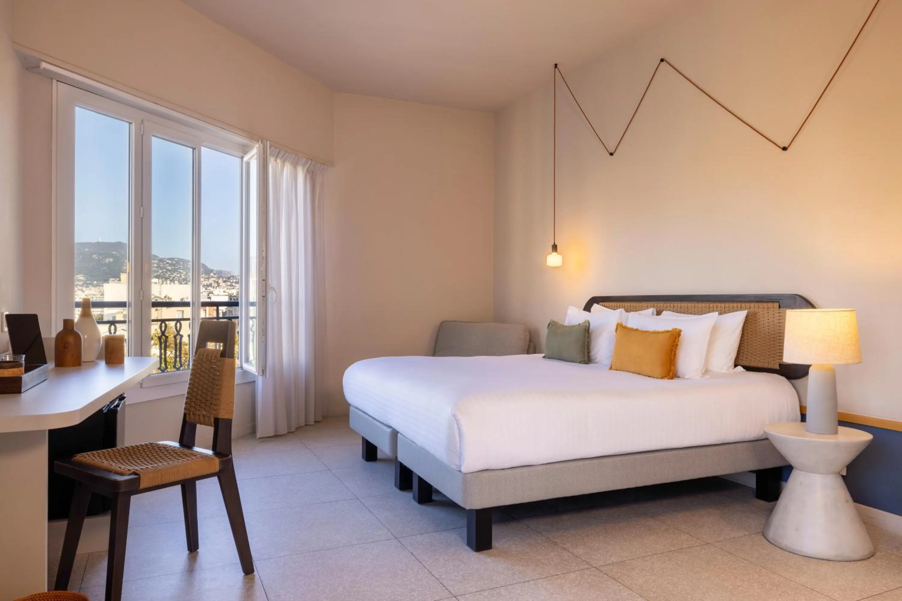 Bedroom, Bed in Crisol Promenade