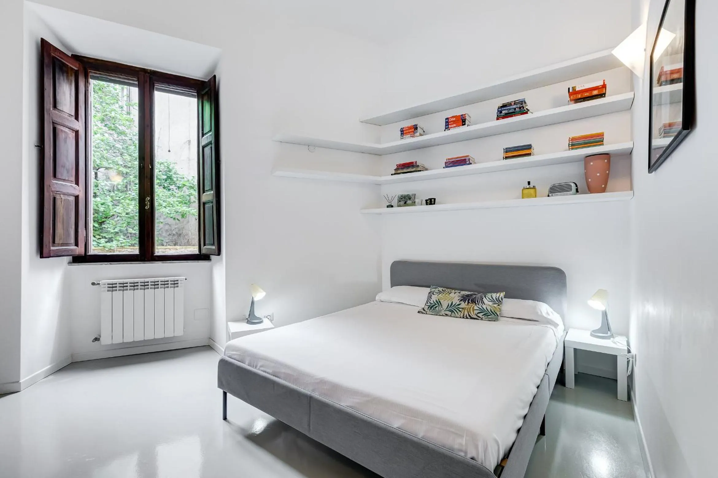 Bed in Colosseo Exclusive House by Premium Suites Collection