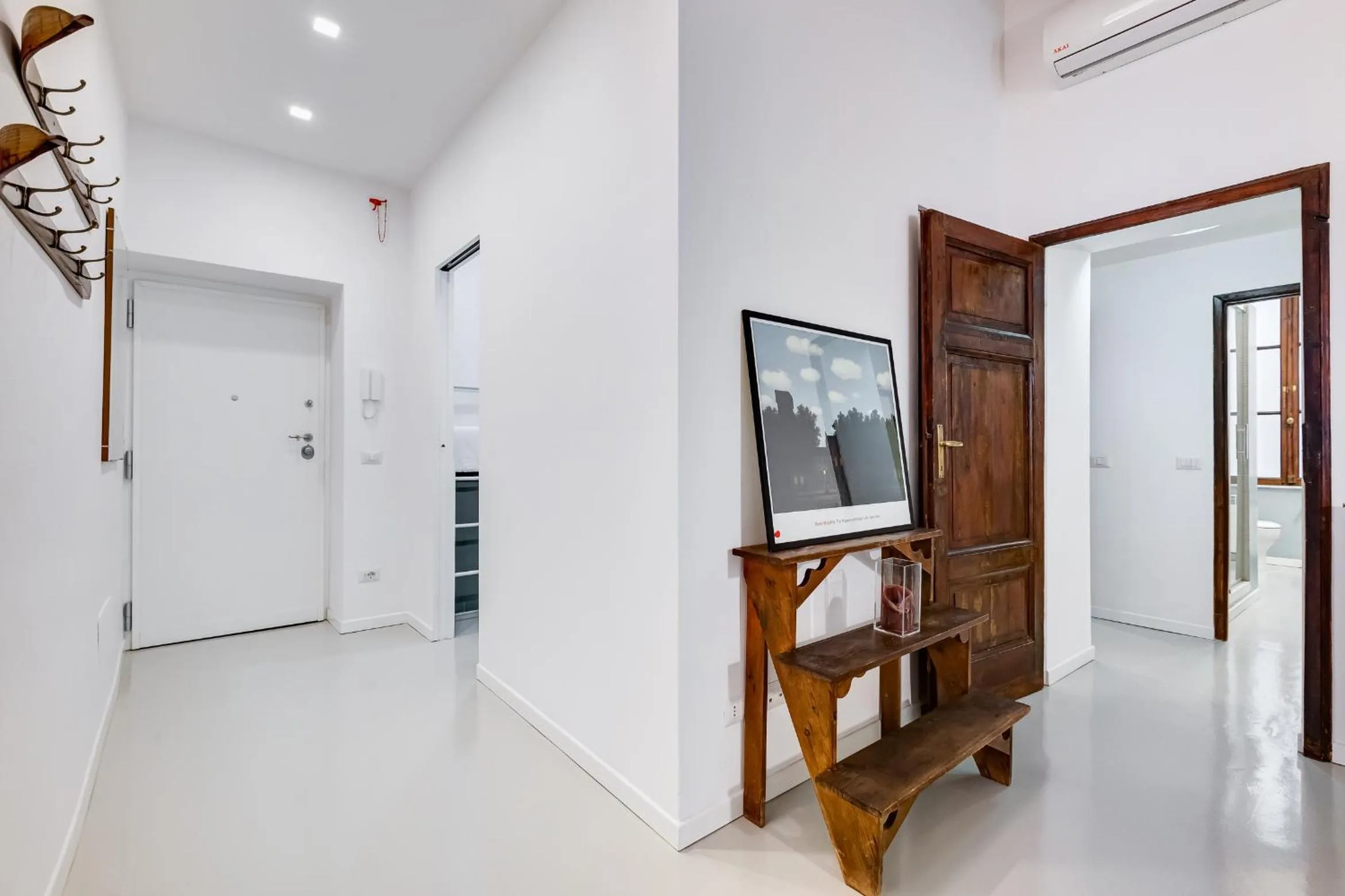 air conditioner in Colosseo Exclusive House by Premium Suites Collection