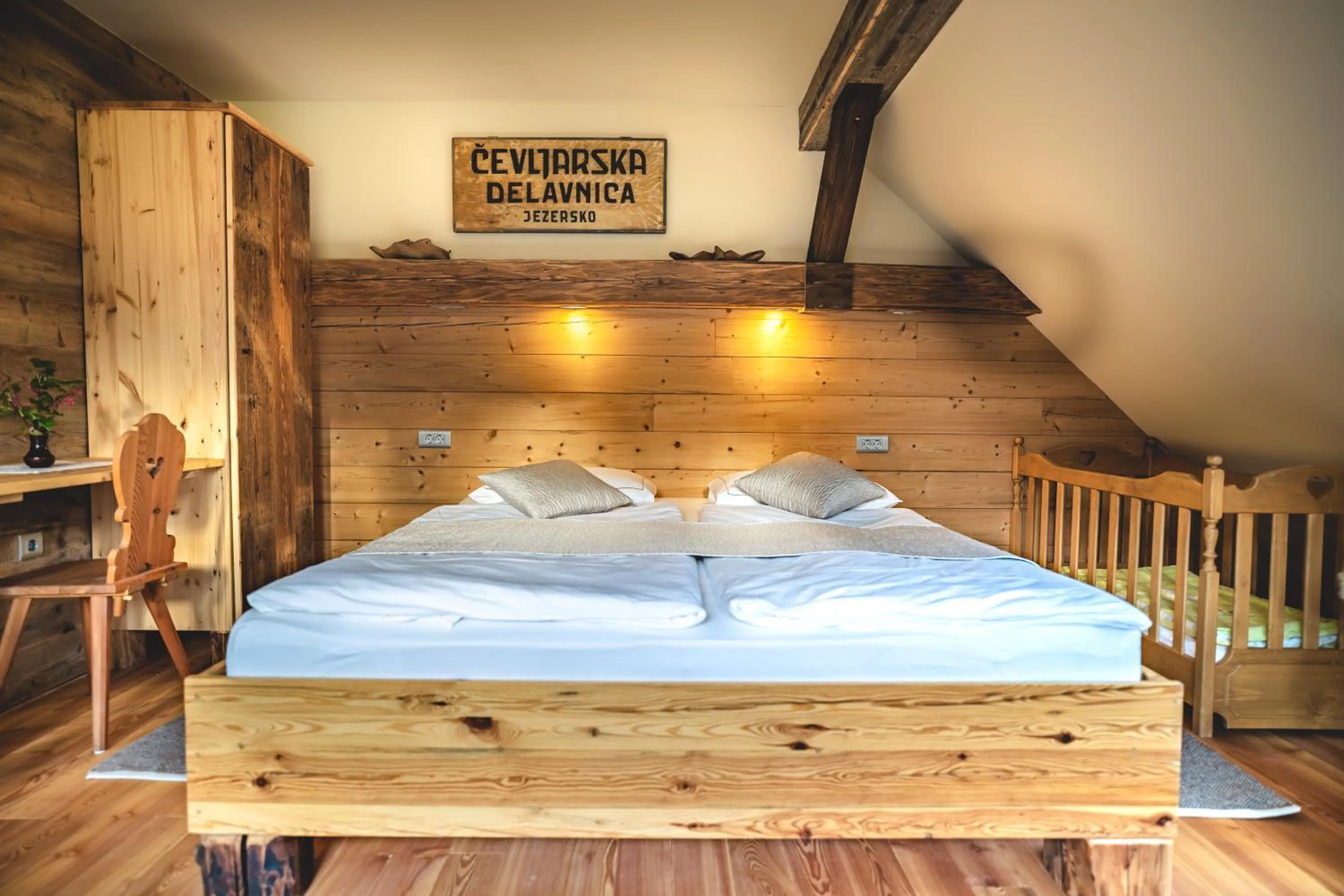 Bed in Tourist Farm Šenkova Domačija