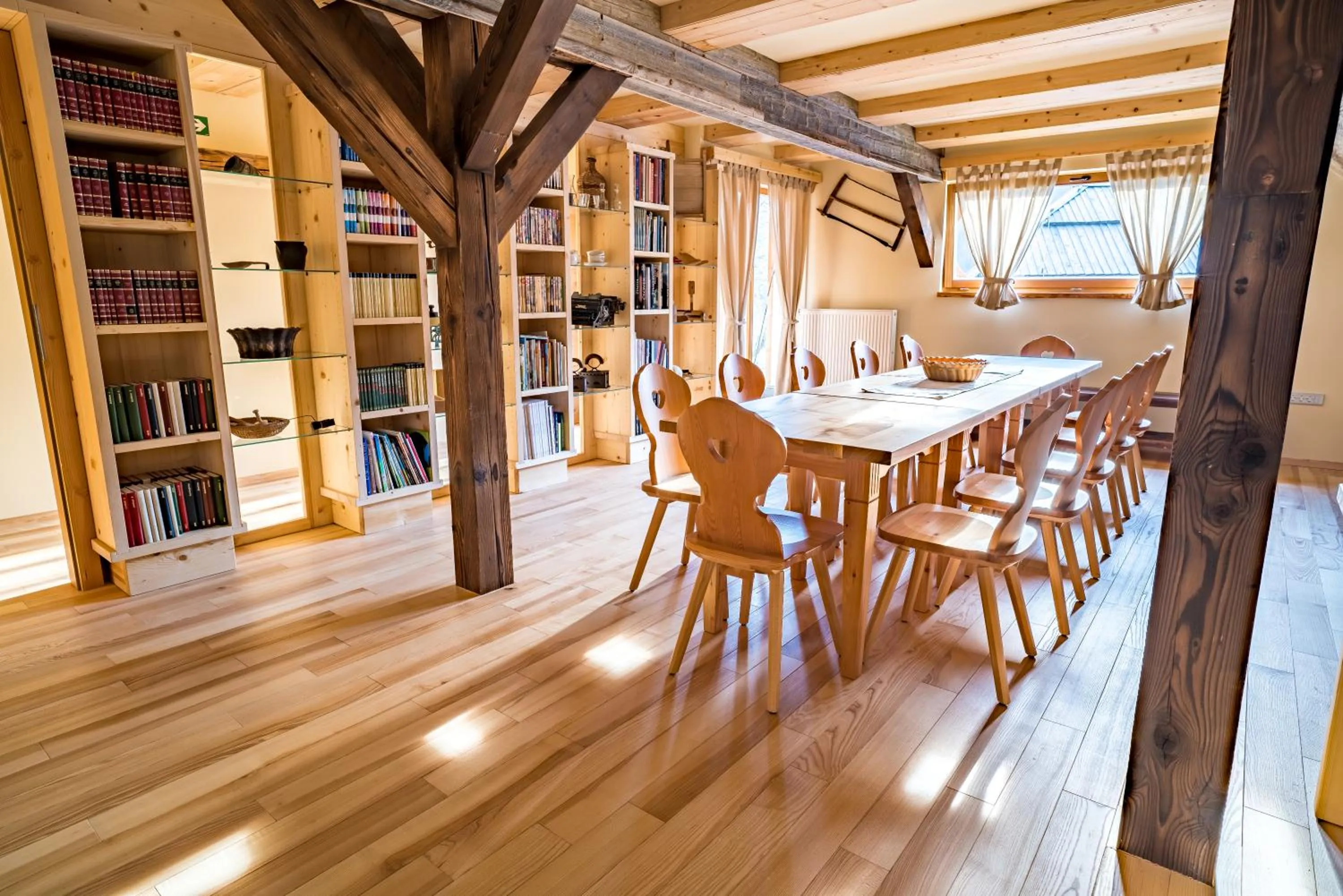 Communal lounge/ TV room in Tourist Farm Šenkova Domačija