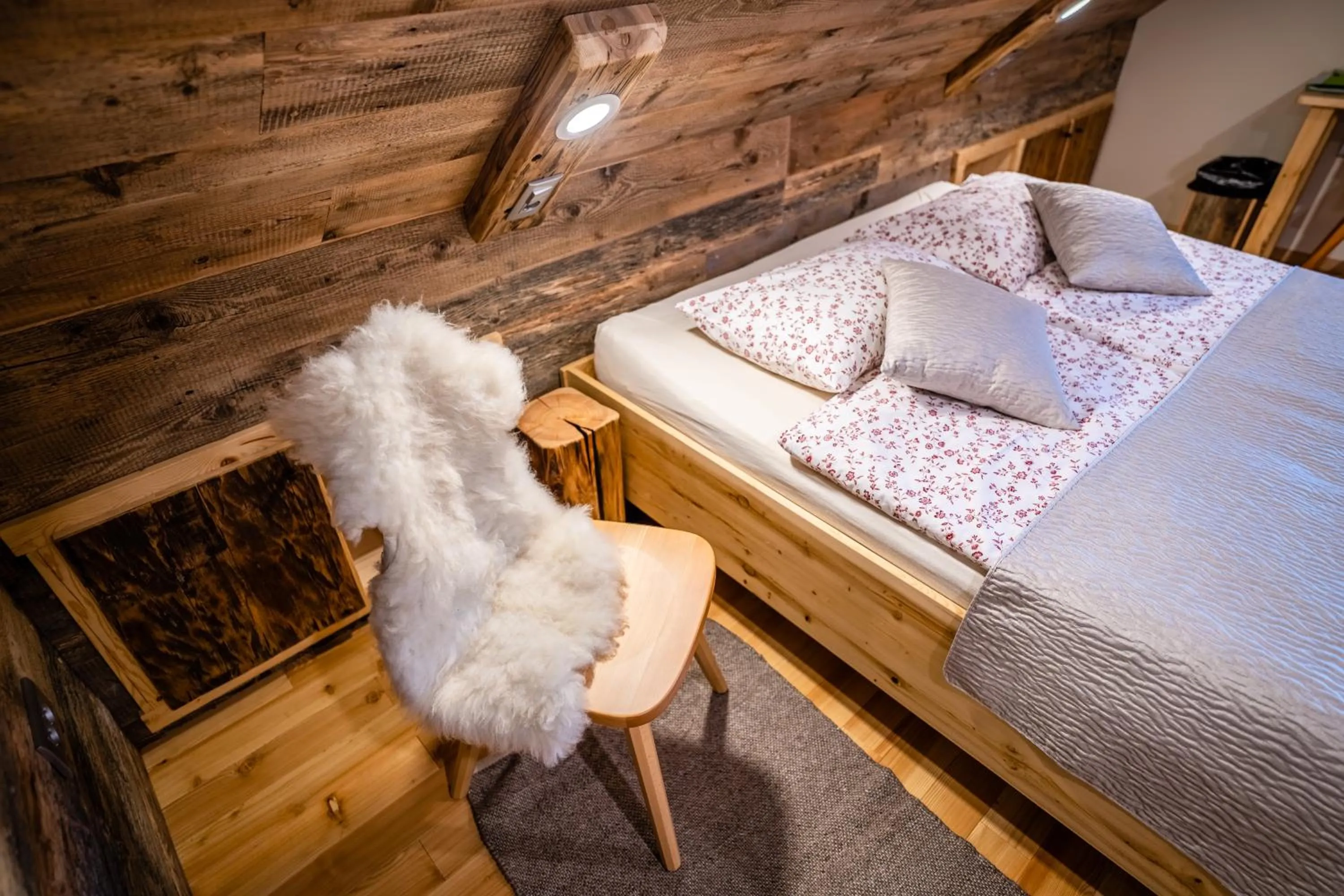Bed in Tourist Farm Šenkova Domačija