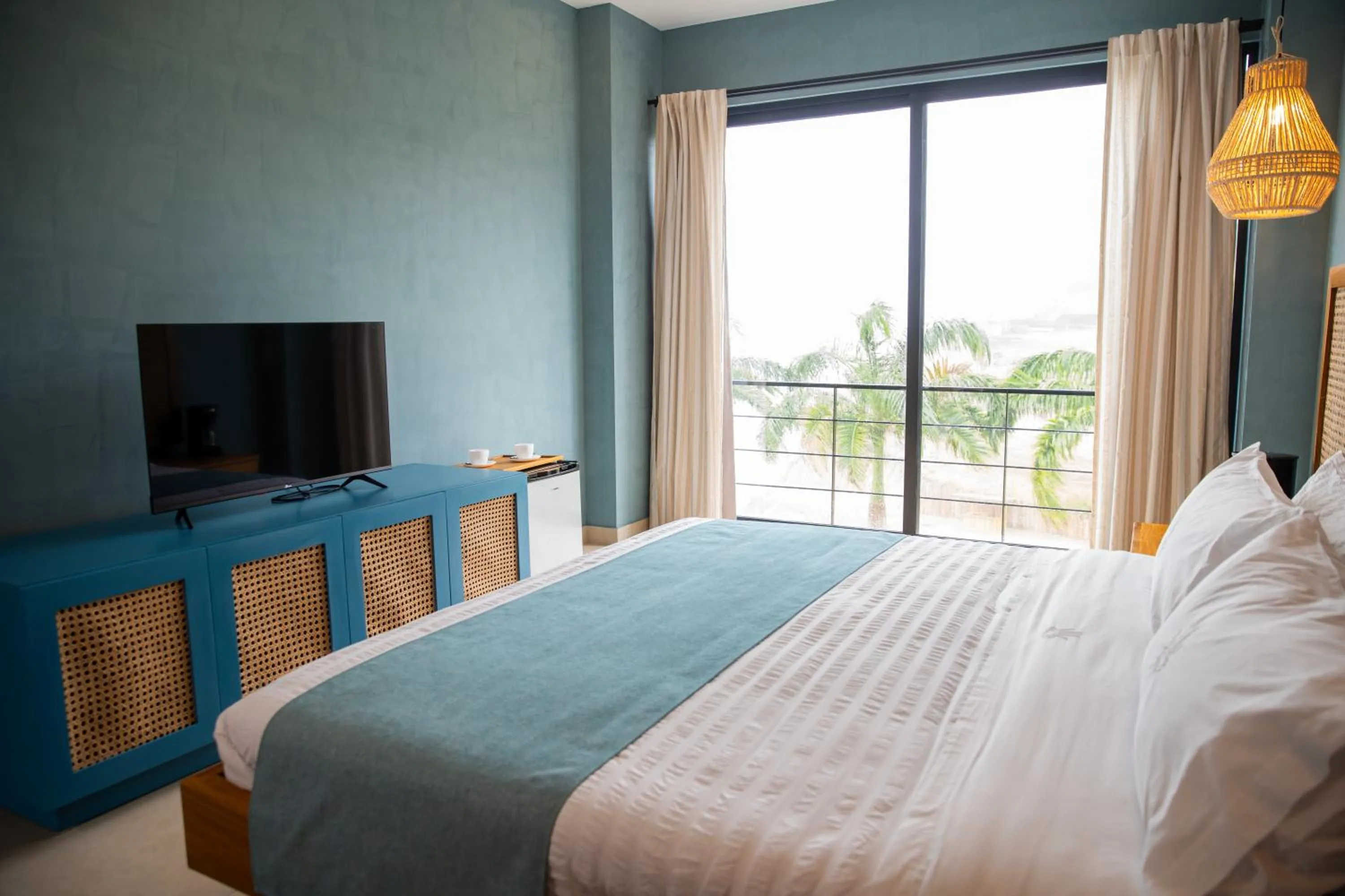 Bed in Jama Campay - Homes Resort & Spa