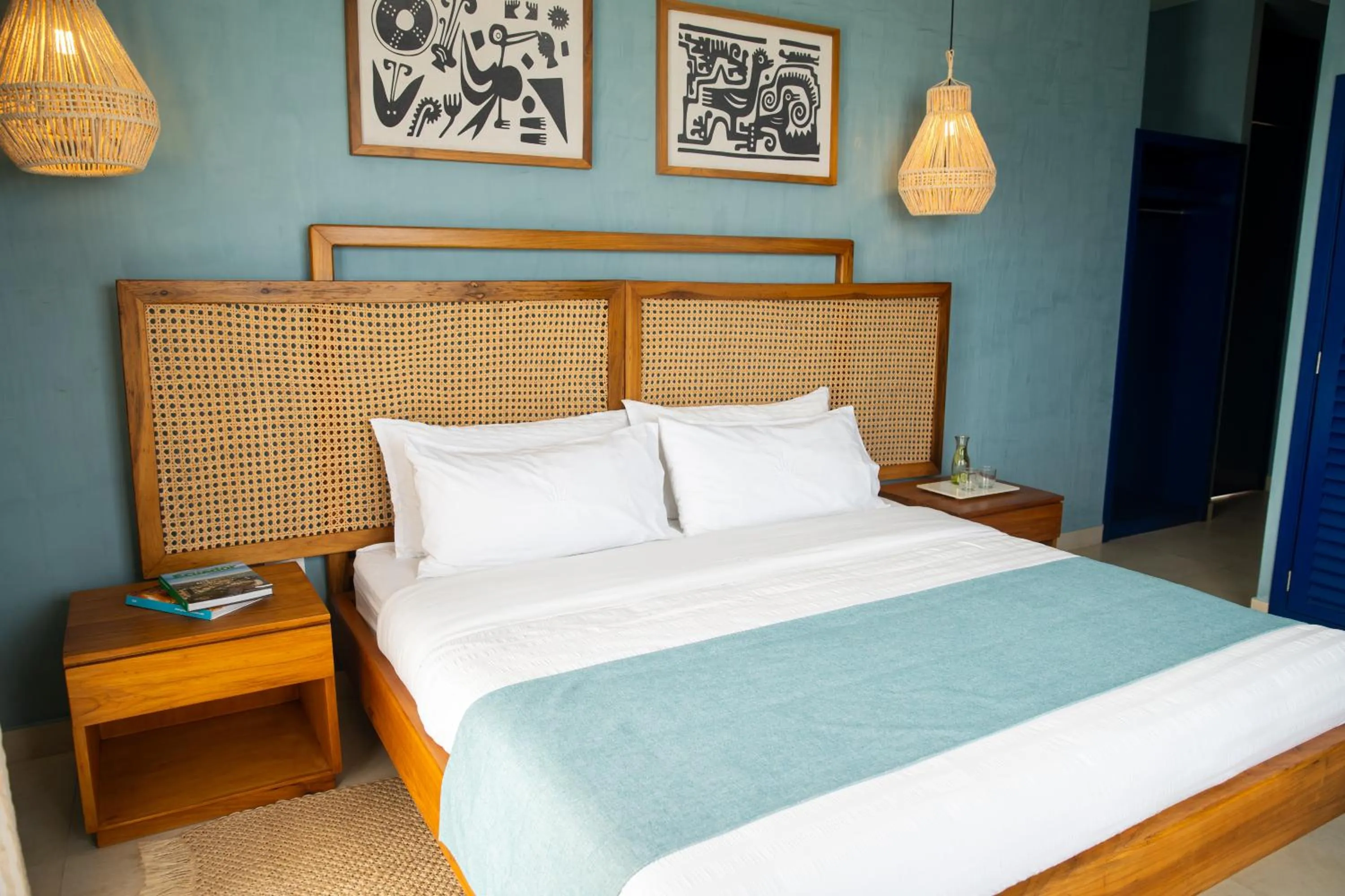 Bed in Jama Campay - Homes Resort & Spa