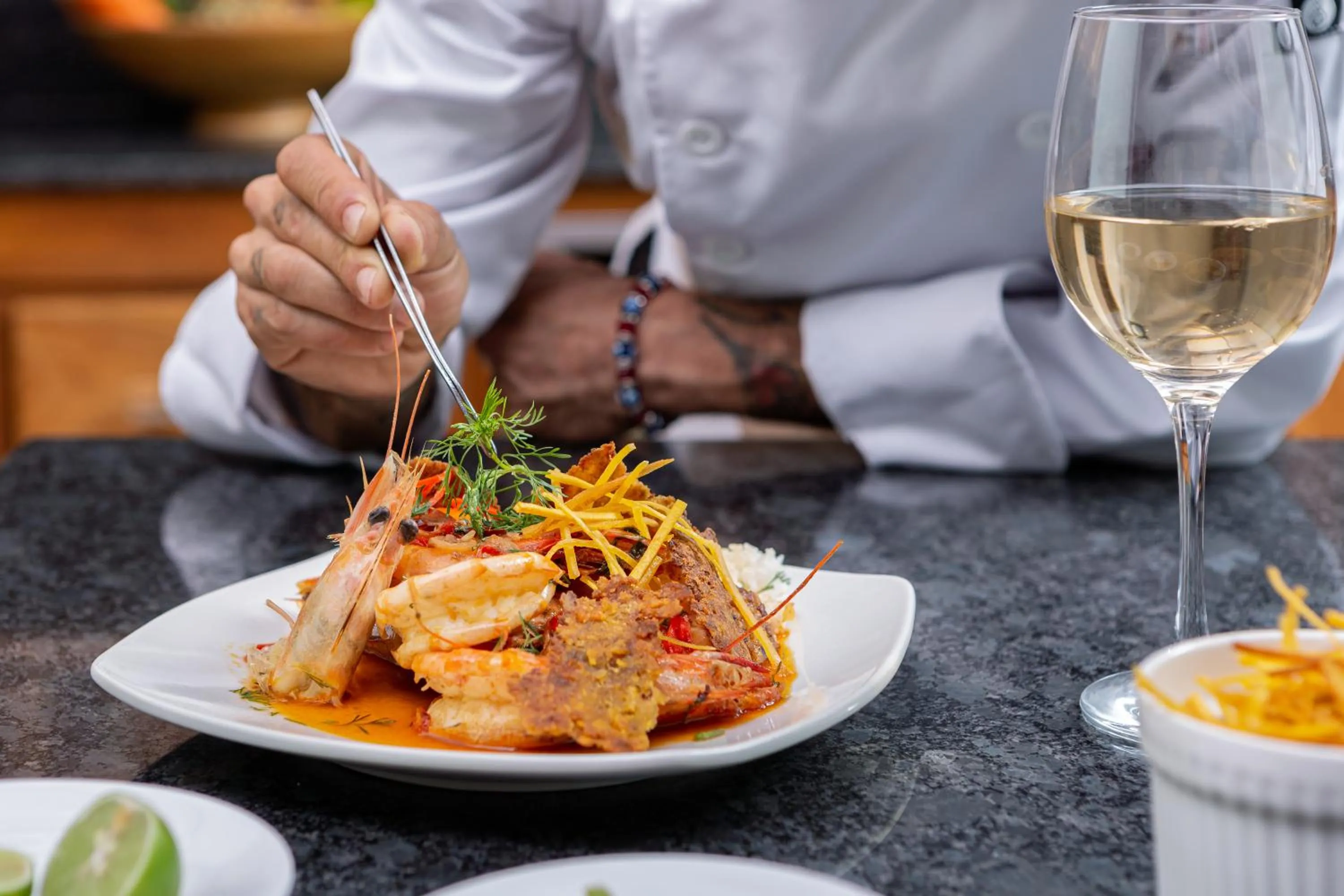 Restaurant/places to eat in Jama Campay - Homes Resort & Spa