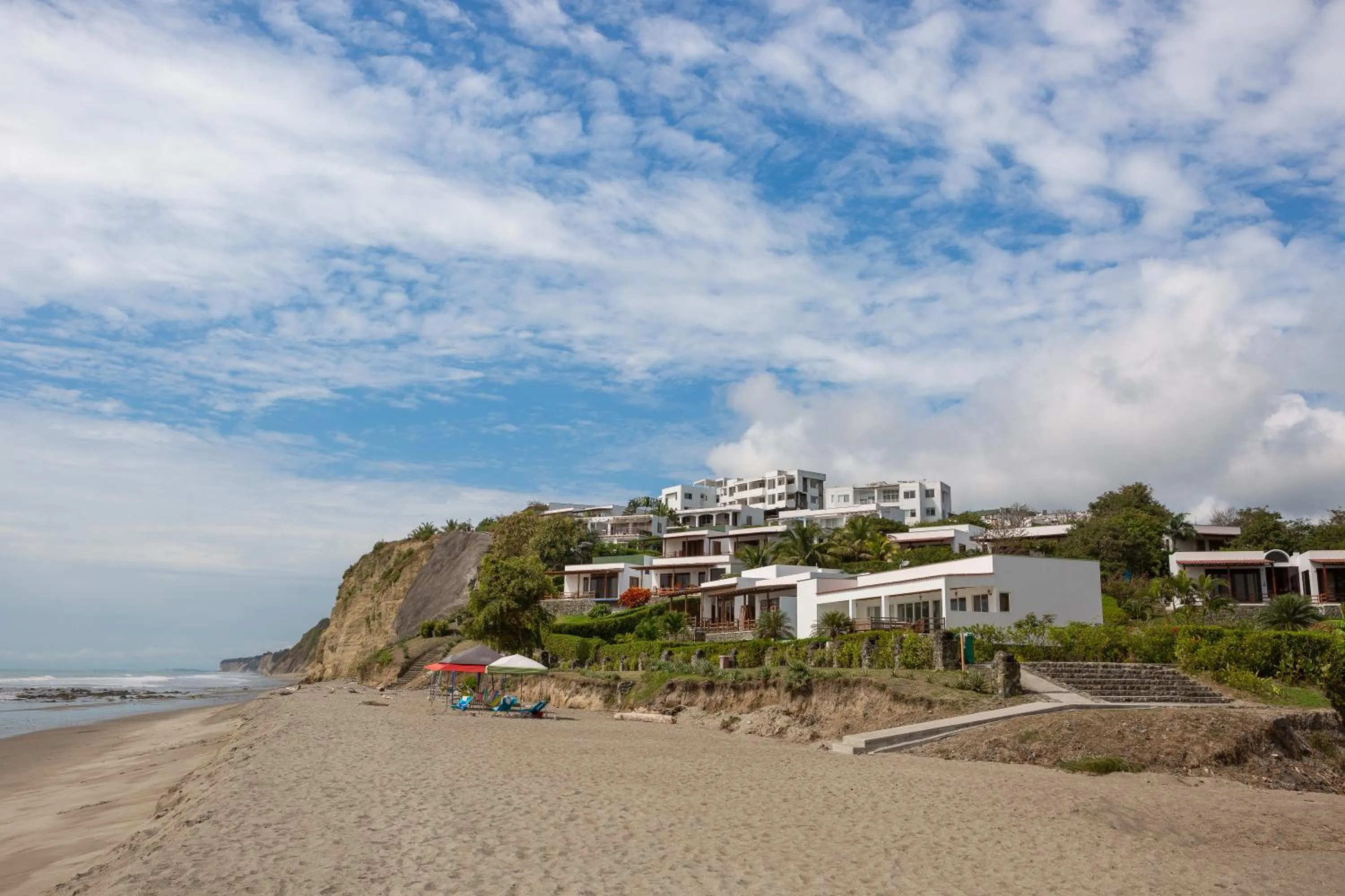 Property building in Jama Campay - Homes Resort & Spa