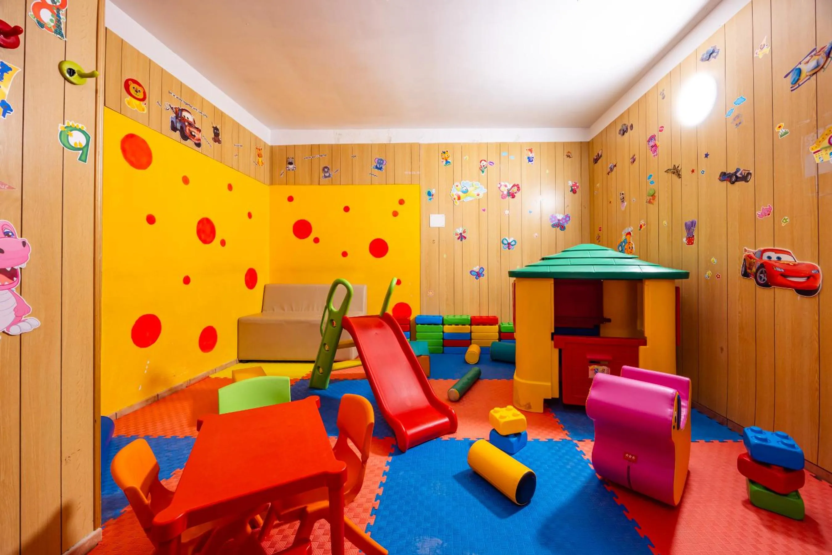 Children play ground in Ciccio Hotel Polsa di Brentonico