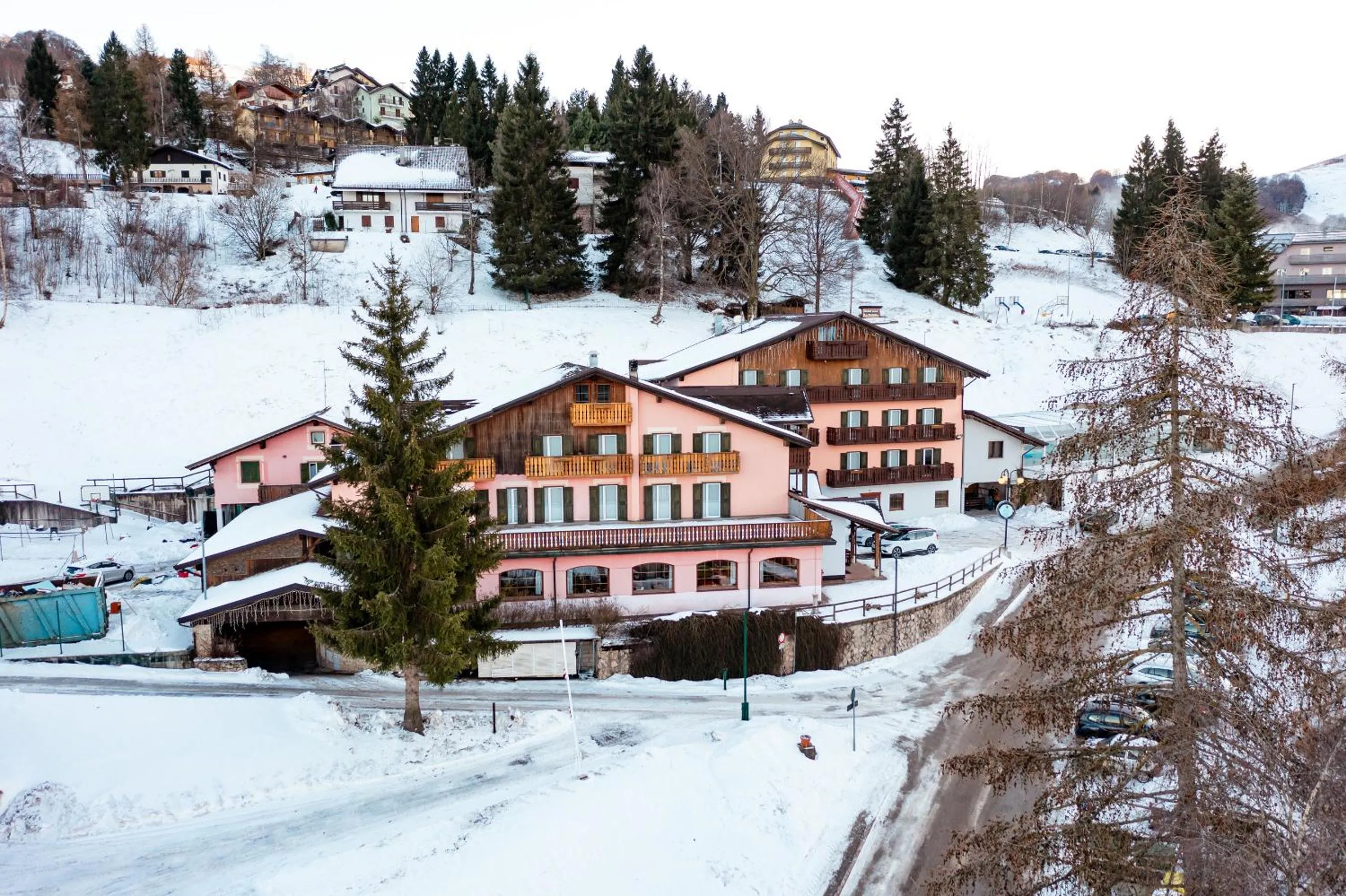 Property building in Ciccio Hotel Polsa di Brentonico