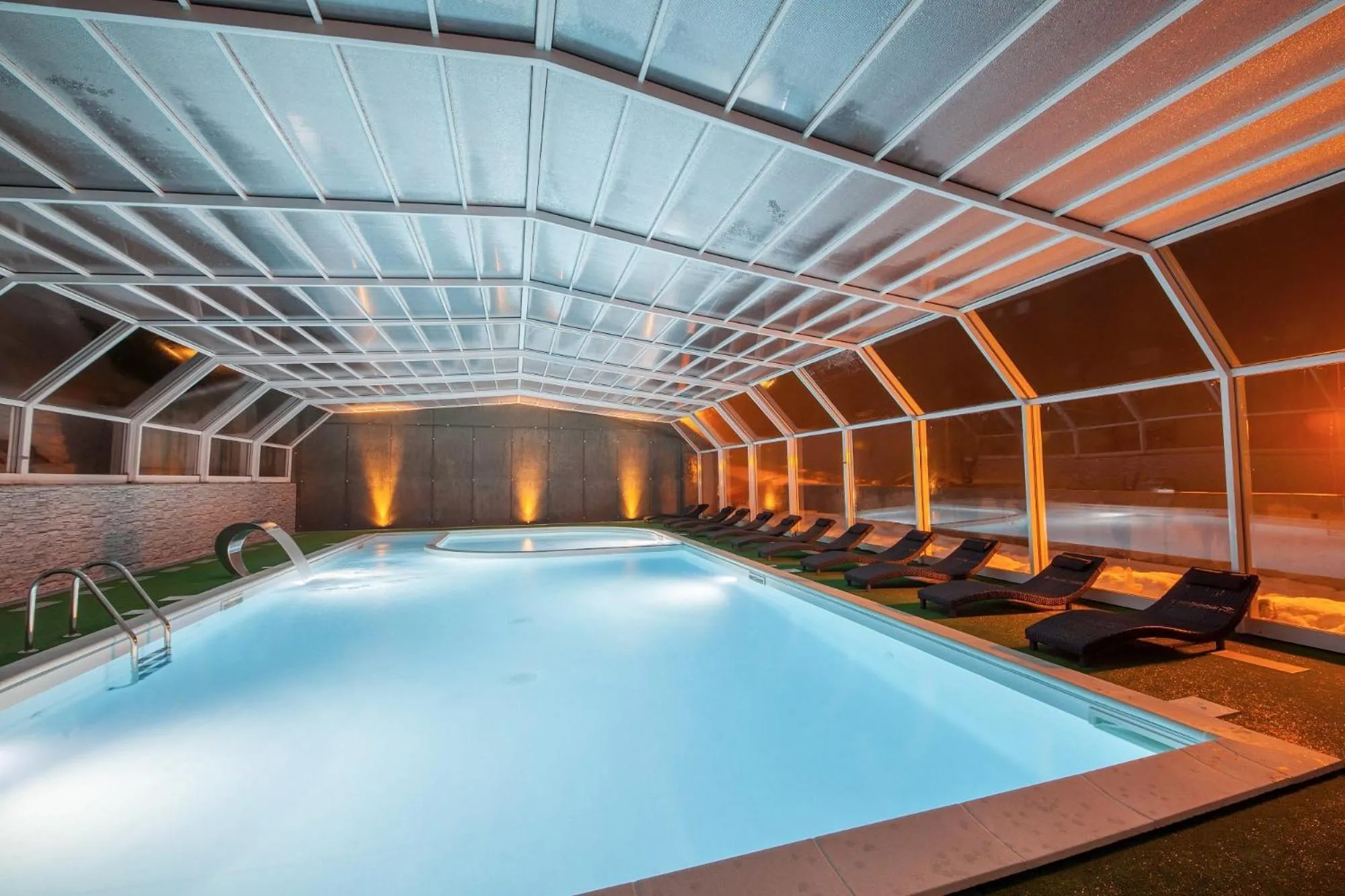 Swimming pool in Ciccio Hotel Polsa di Brentonico