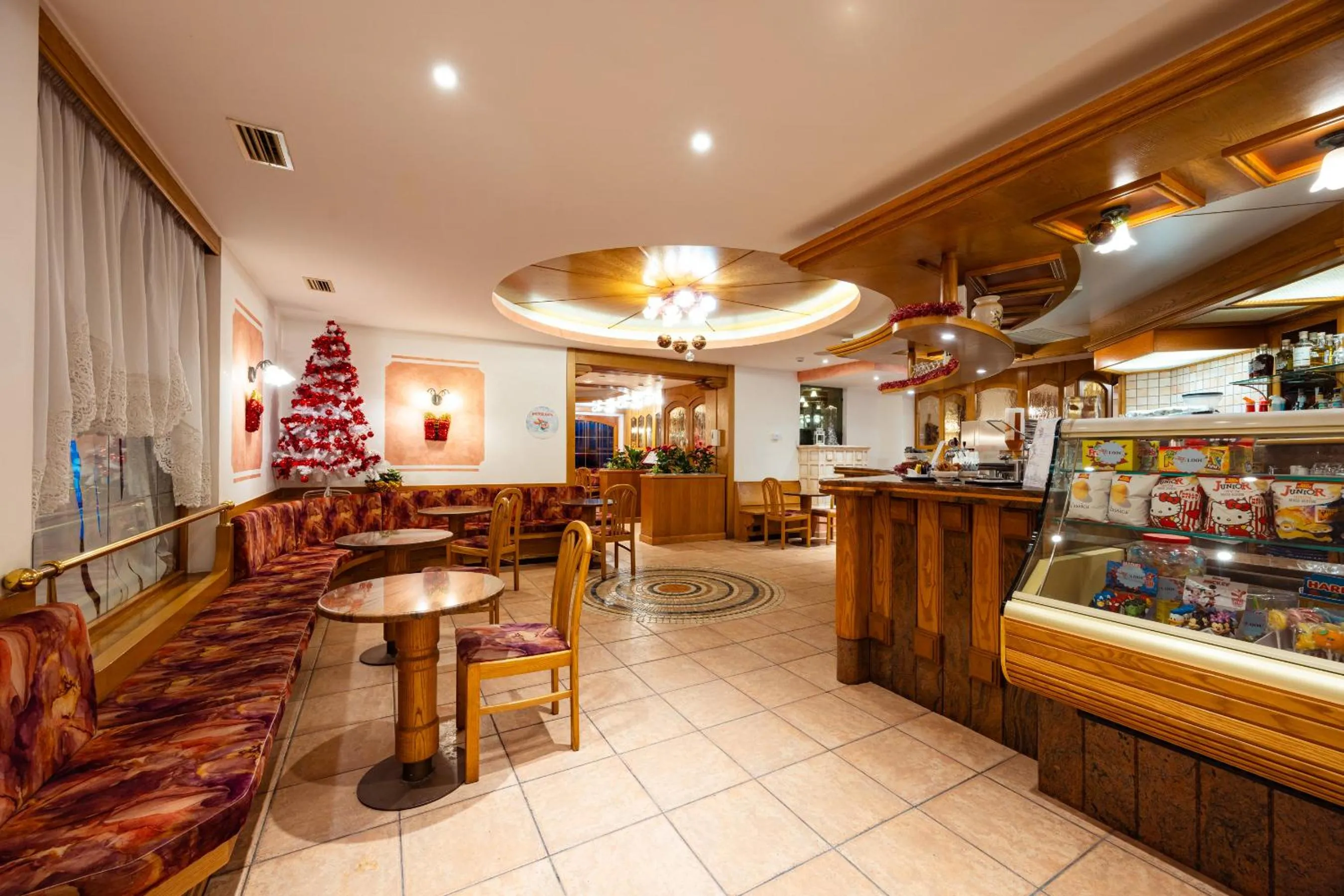Lounge or bar in Ciccio Hotel Polsa di Brentonico