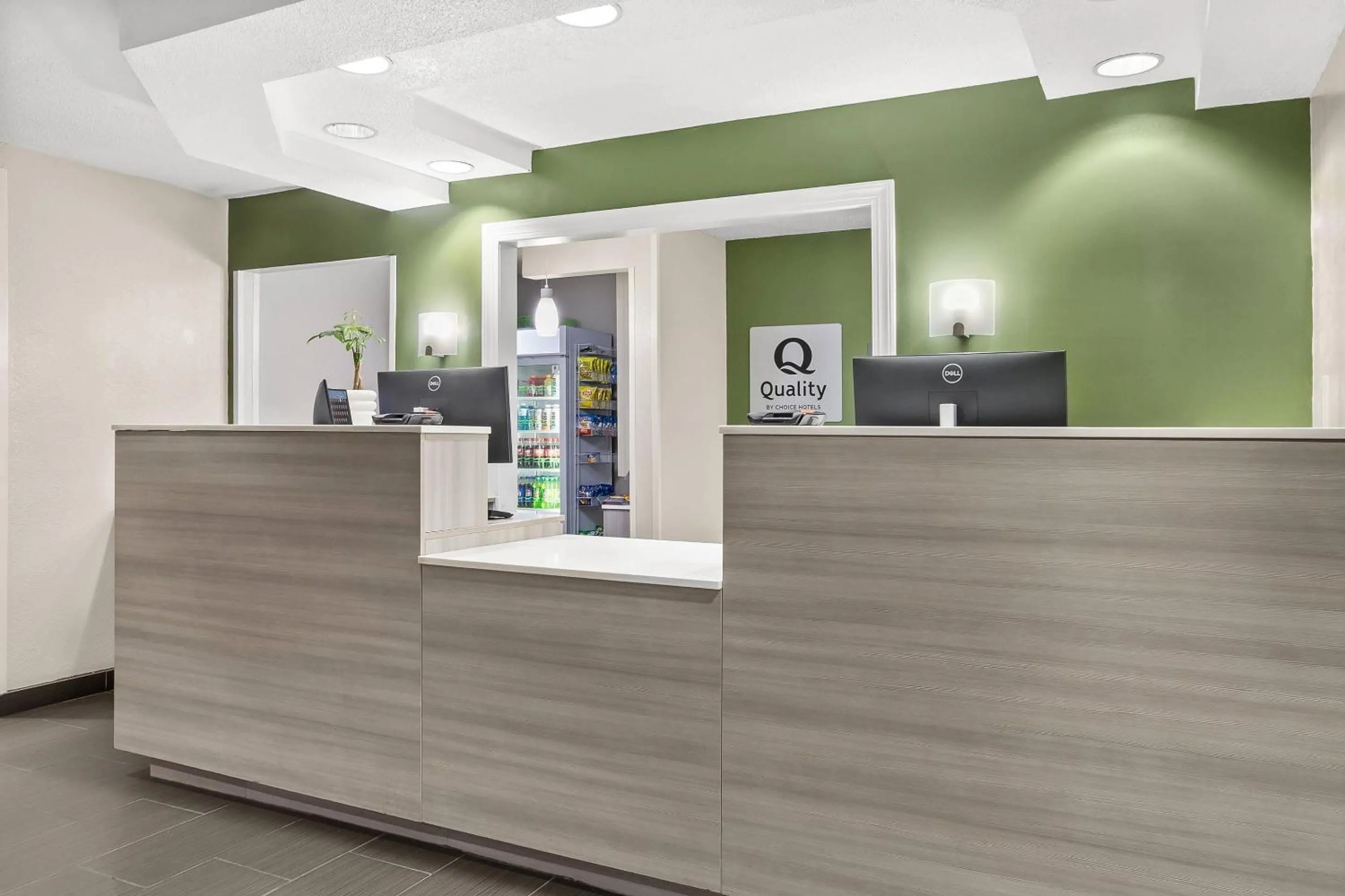 Lobby or reception in Quality Inn & Suites Nashville - Bellevue