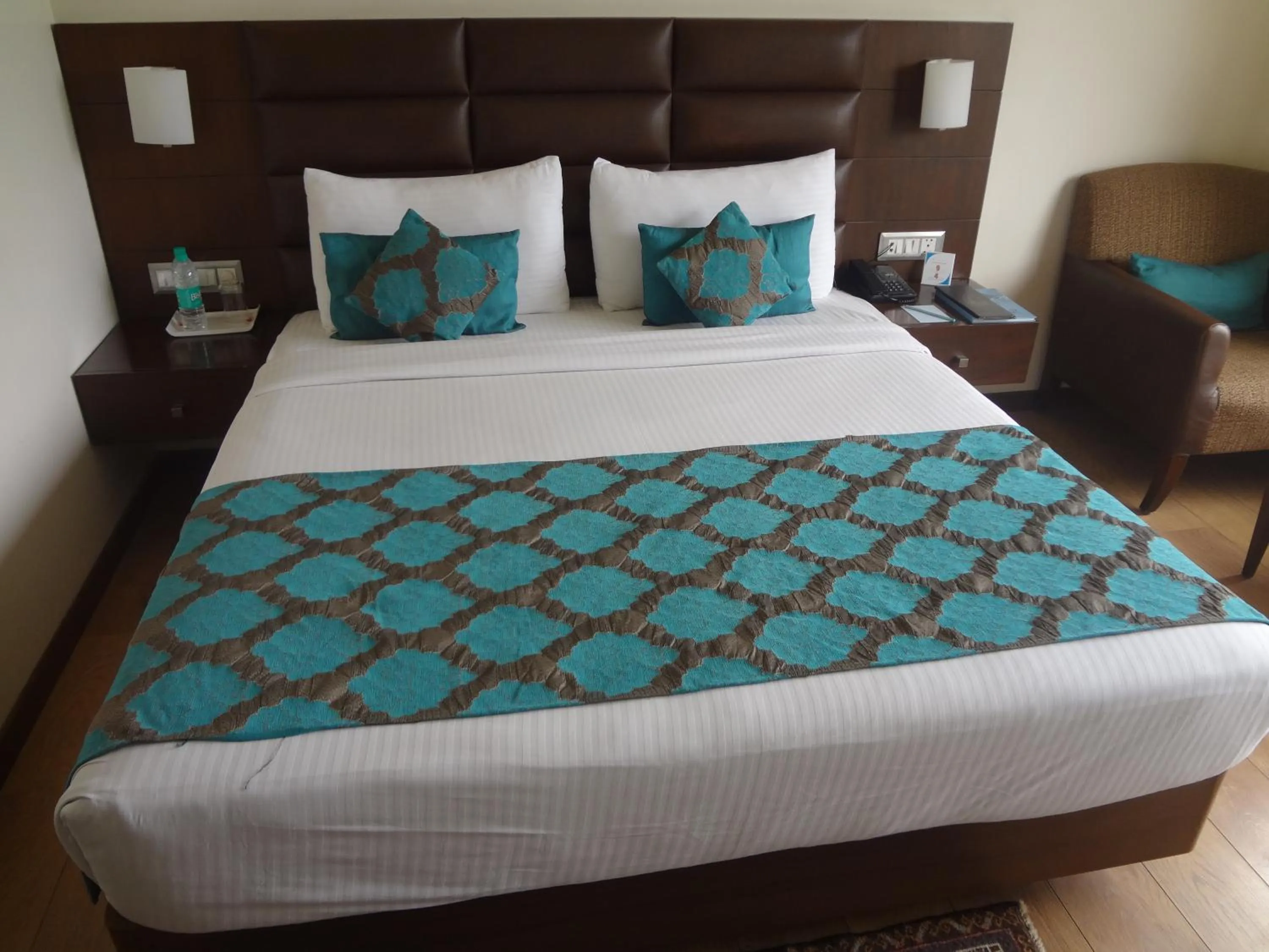 Bedroom, Bed in The Legend Inn @Nagpur