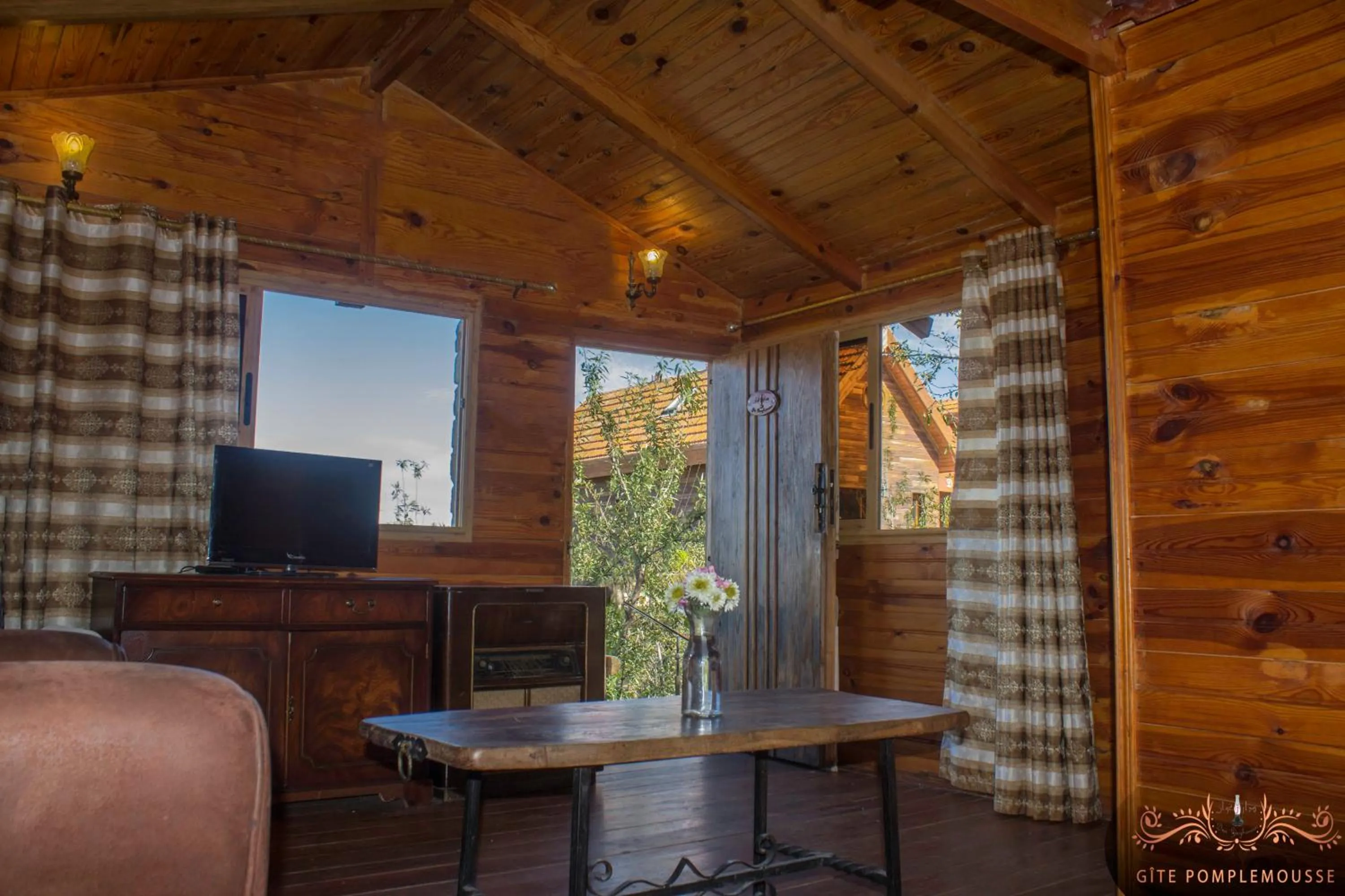 TV and multimedia in Dar Zaghouan