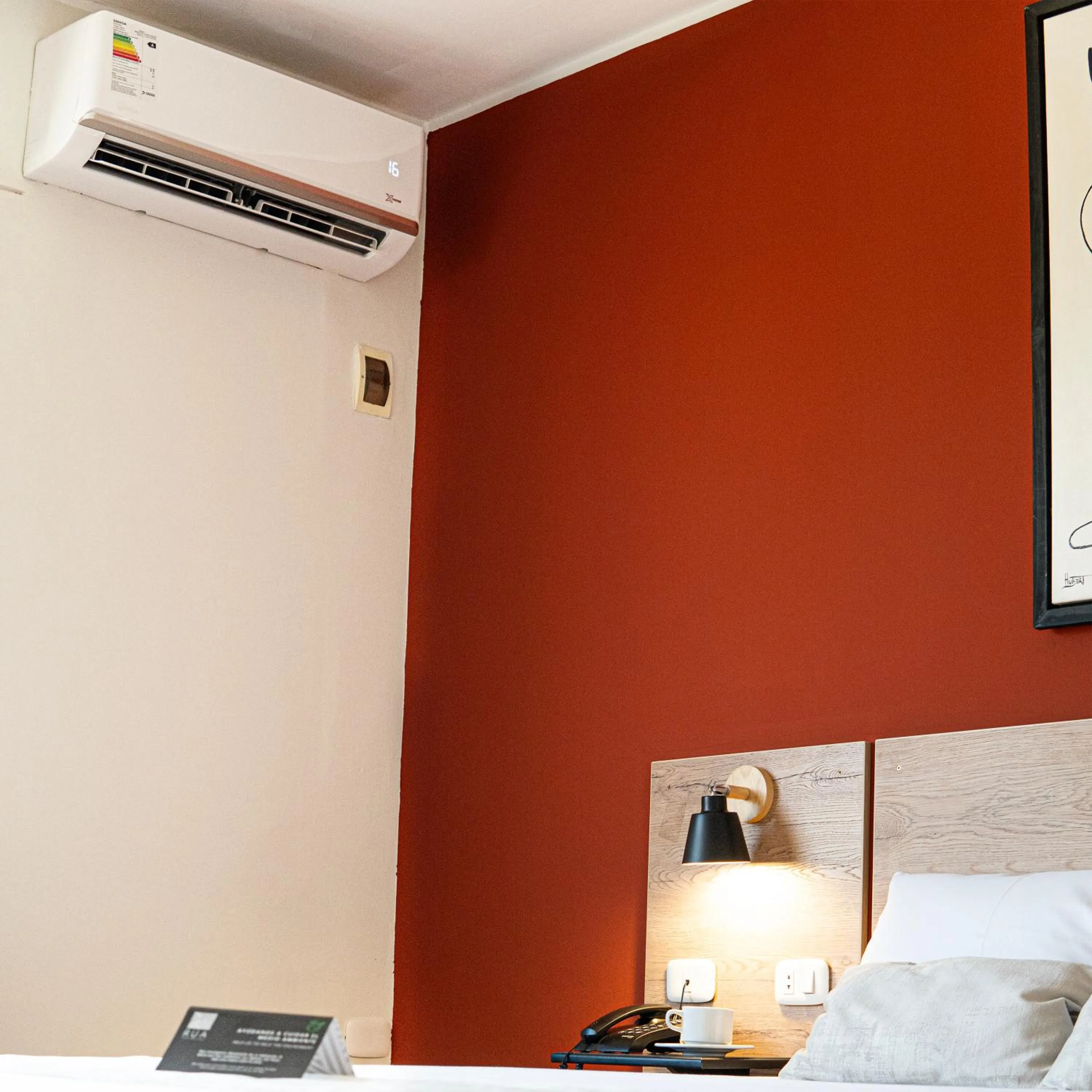 air conditioner, Bed in Rua Hoteles Talara