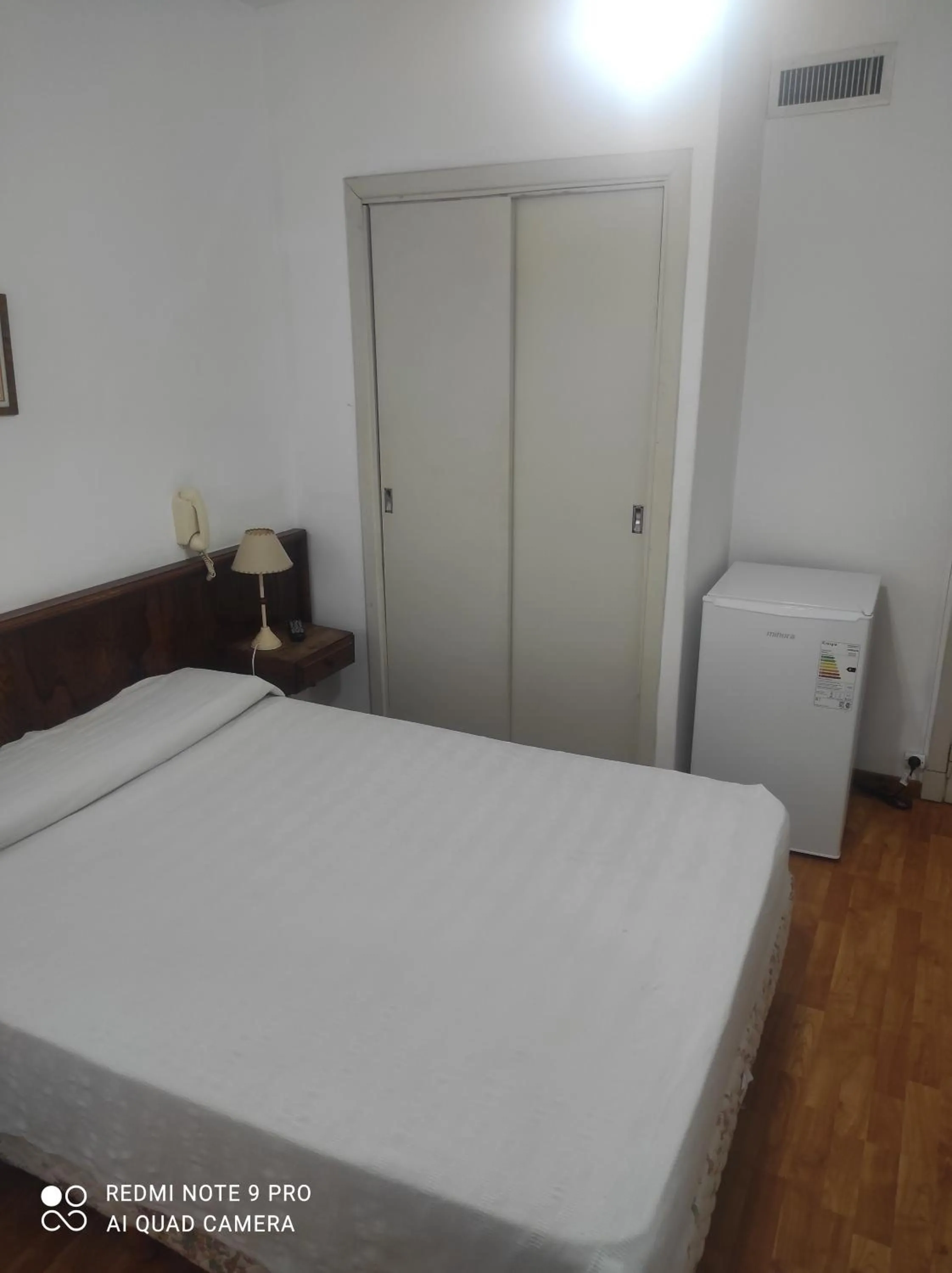 Bed in Necochea Real Hotel