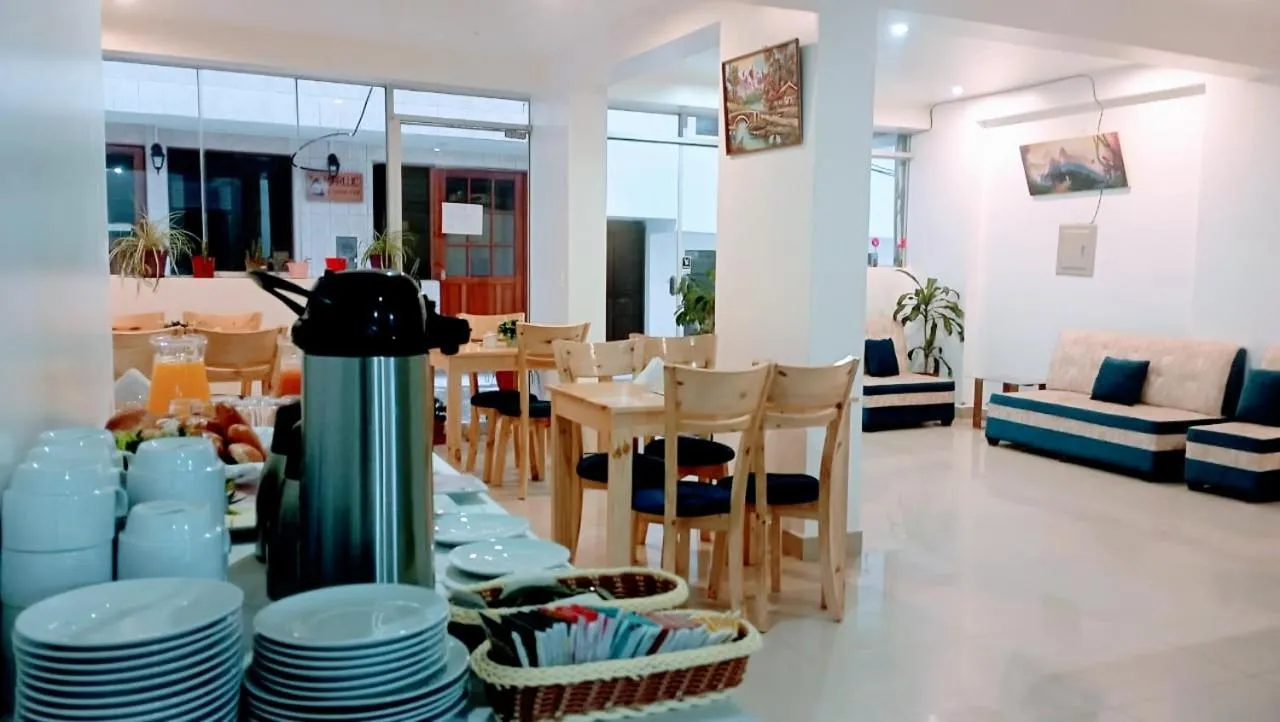 Emmanuel inn Machupicchu