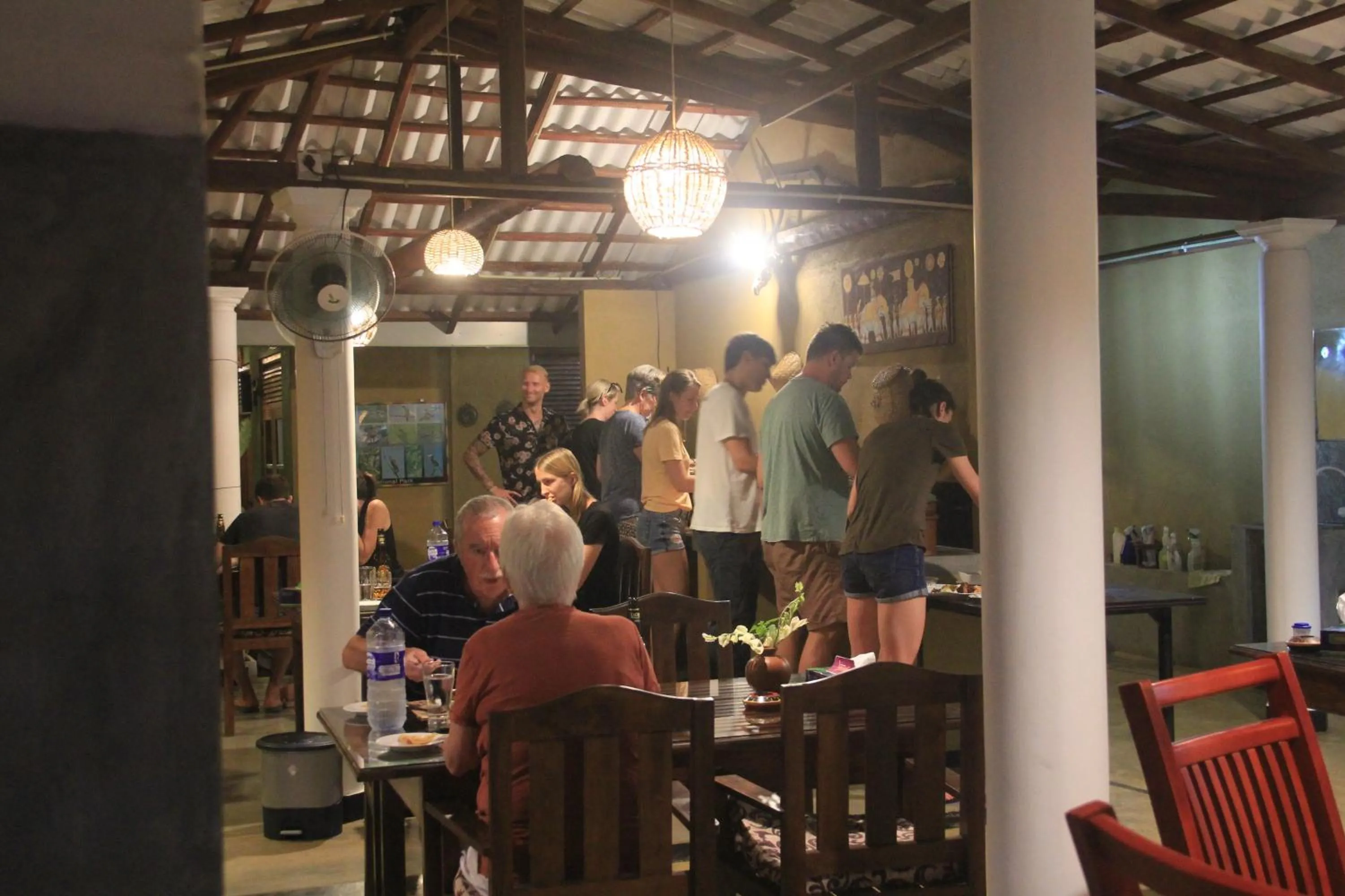 Restaurant/places to eat in Nature House
