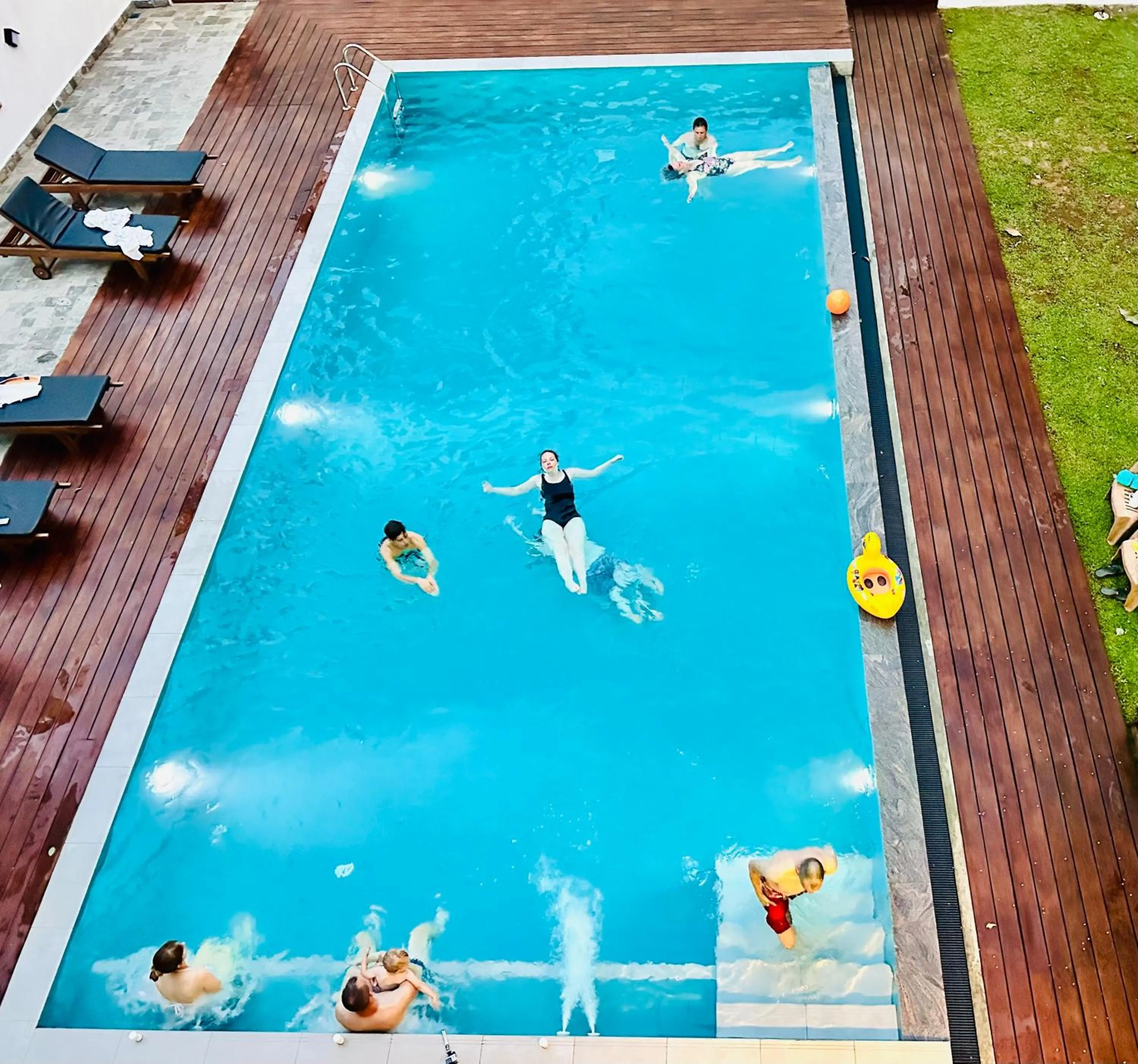 Swimming pool in Nature House