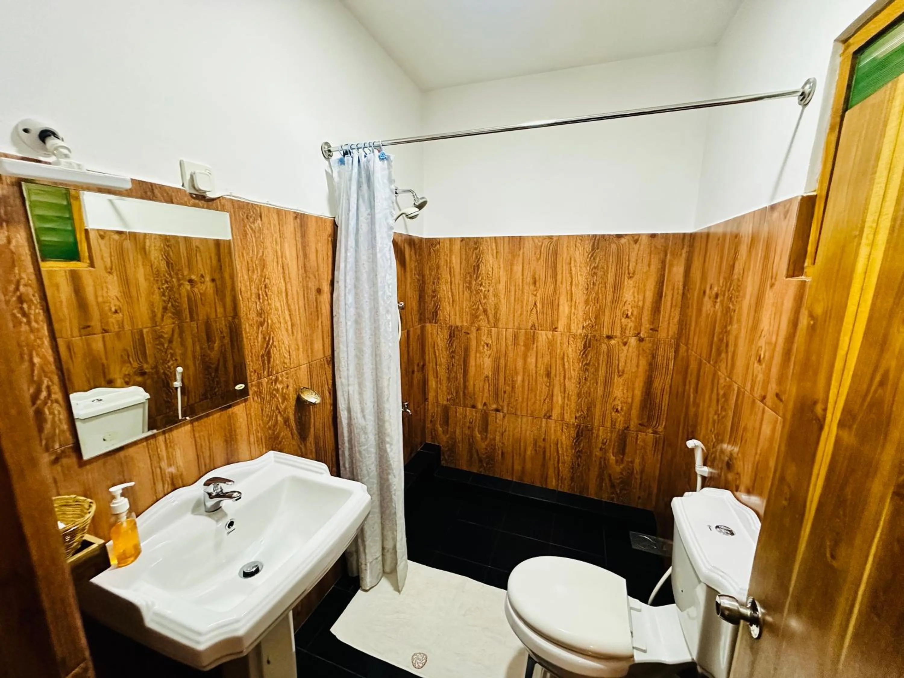 Shower in Nature House