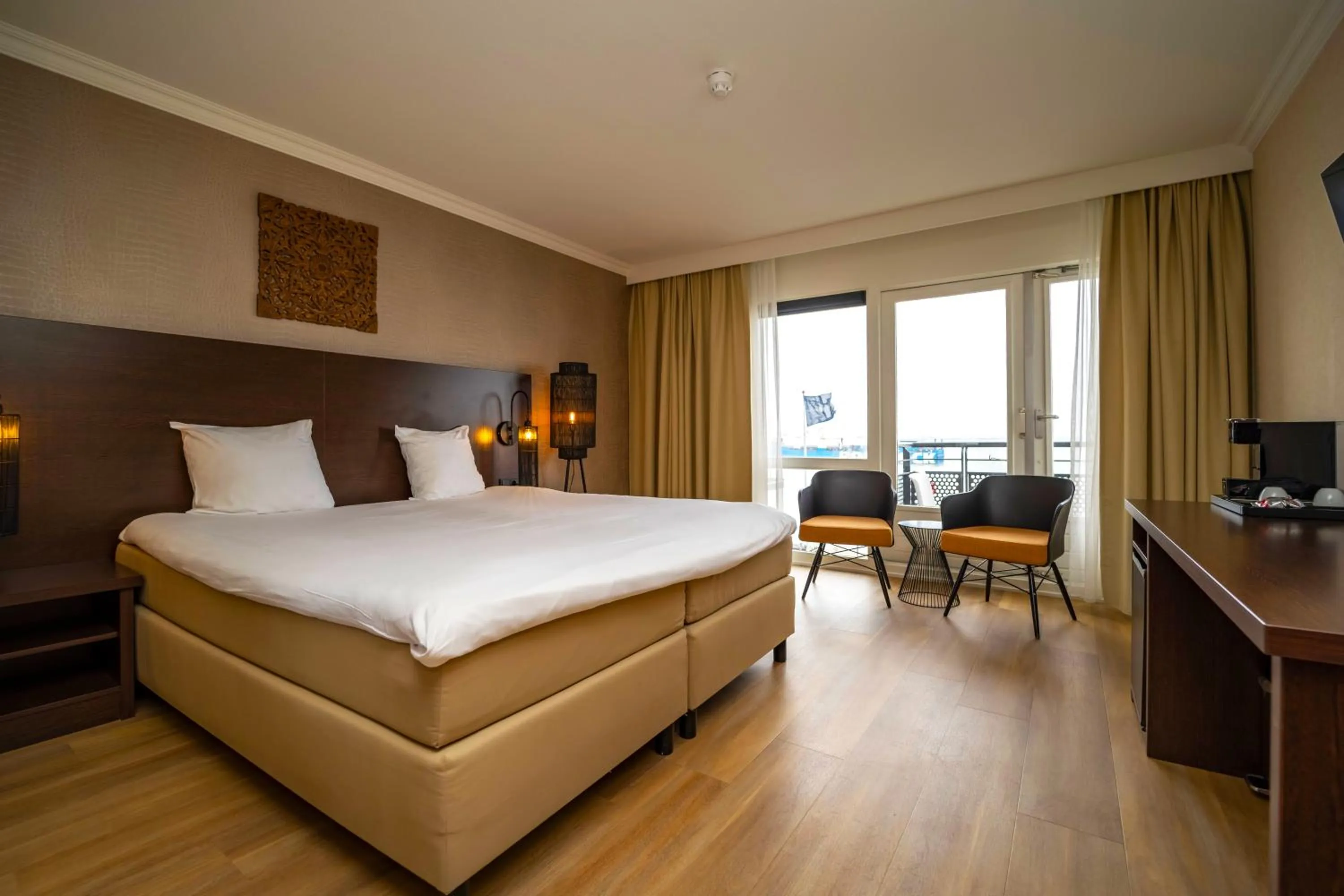 Photo of the whole room, Bed in Fletcher Hotel-Restaurant Arion-Vlissingen