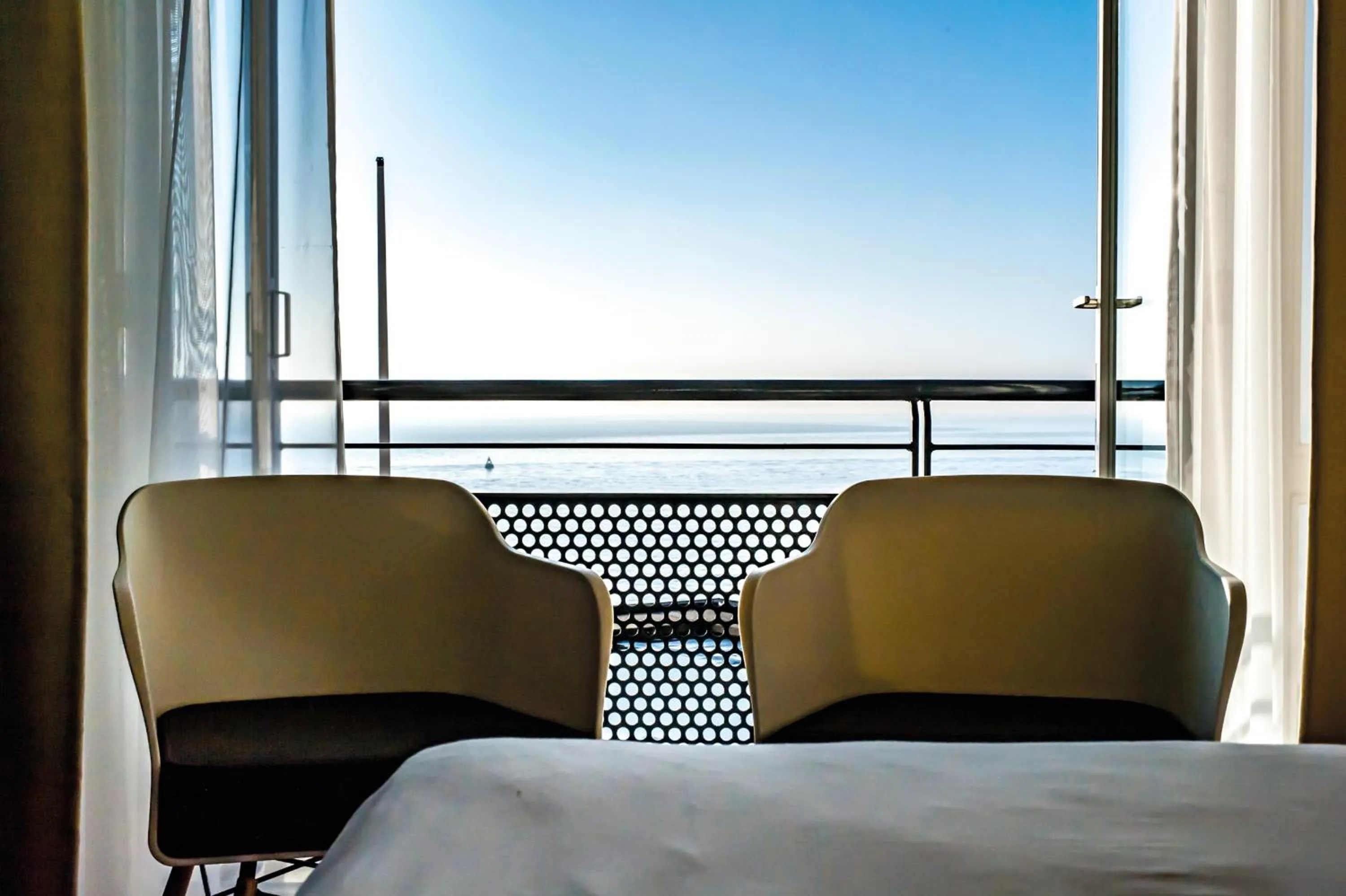 Coffee/tea facilities, Bed in Fletcher Hotel-Restaurant Arion-Vlissingen