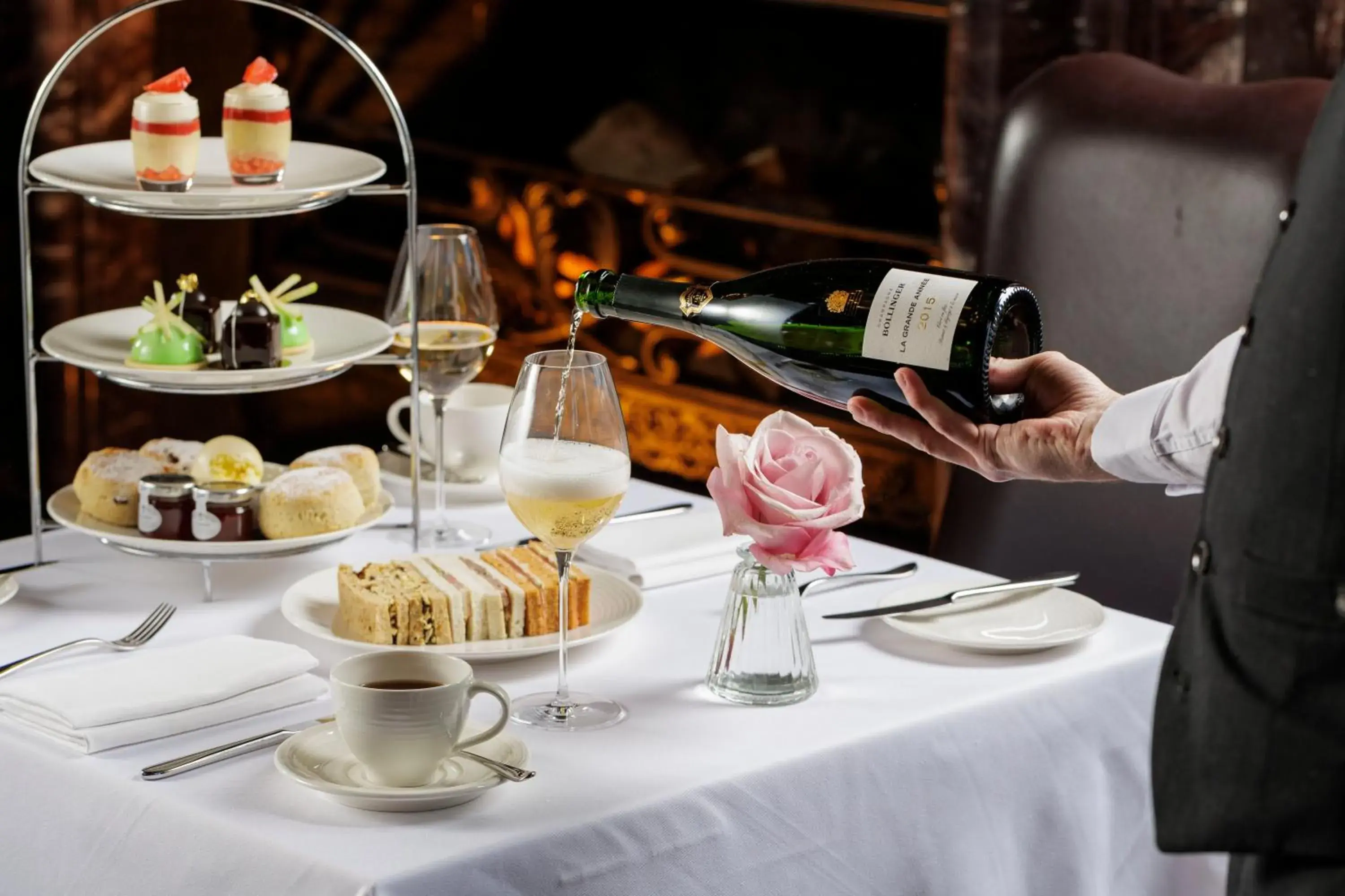 Food and drinks in Rhinefield House Hotel Food and drinks in Rhinefield House Hotel