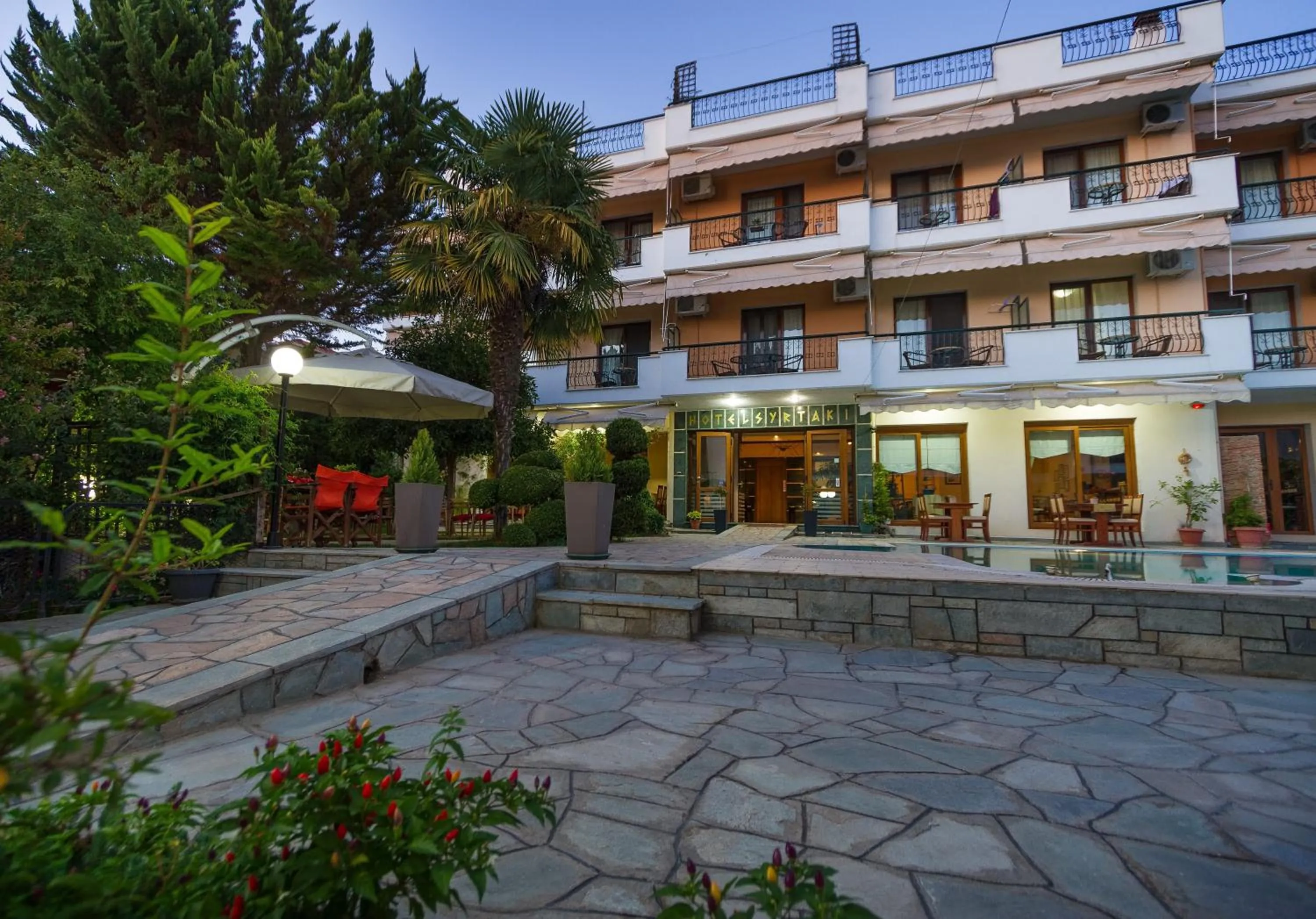 Syrtaki Hotel