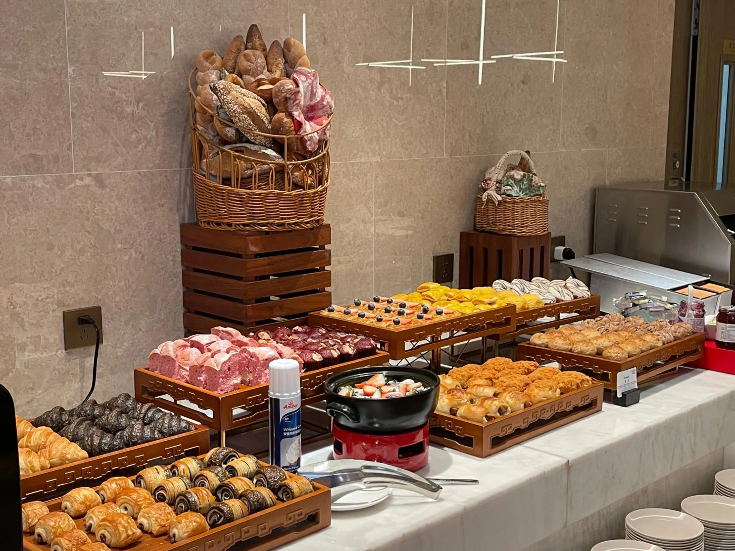 Breakfast in Crowne Plaza Hangzhou Linping by IHG