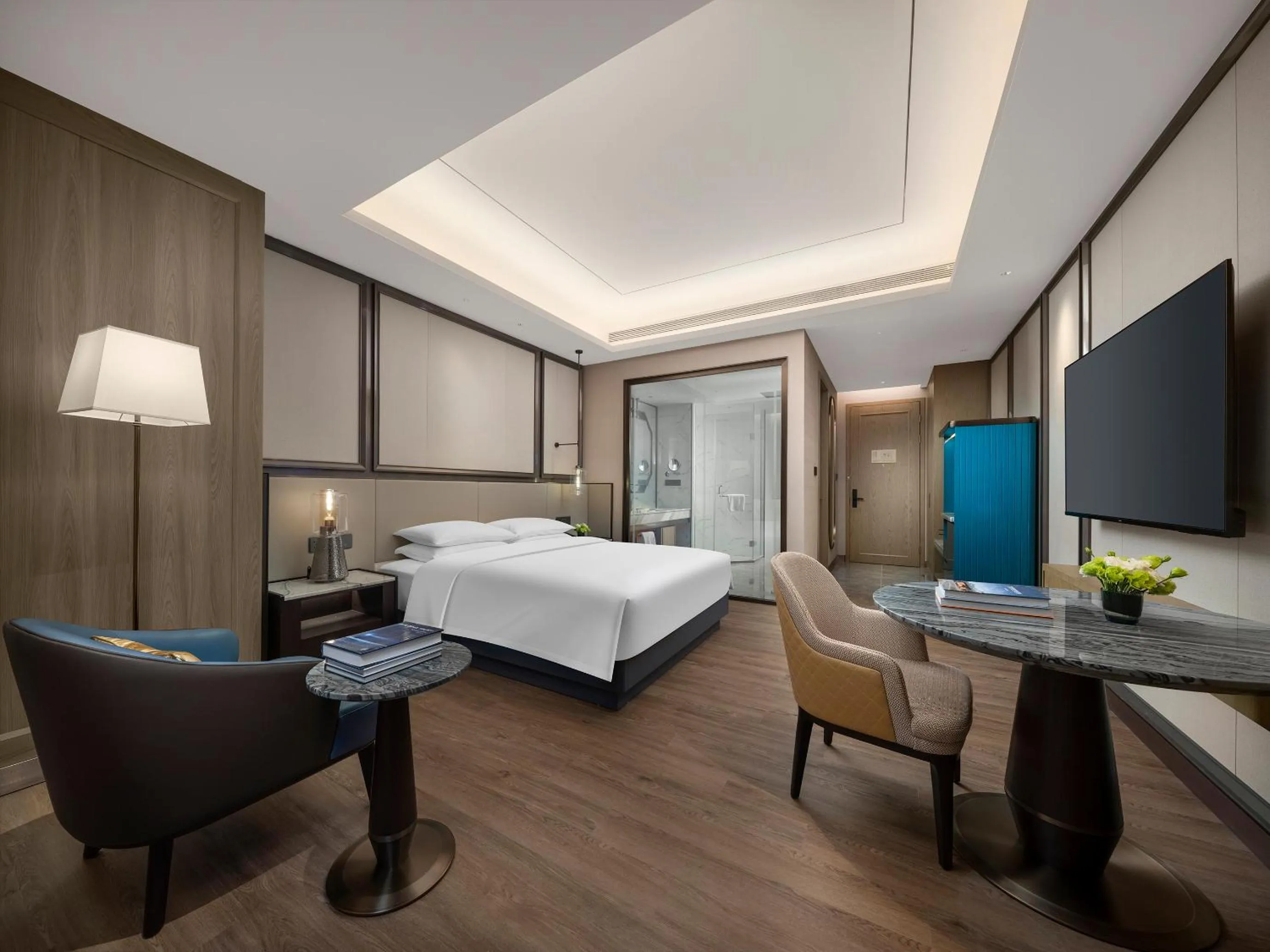 Bedroom, Bed in Crowne Plaza Hangzhou Linping by IHG