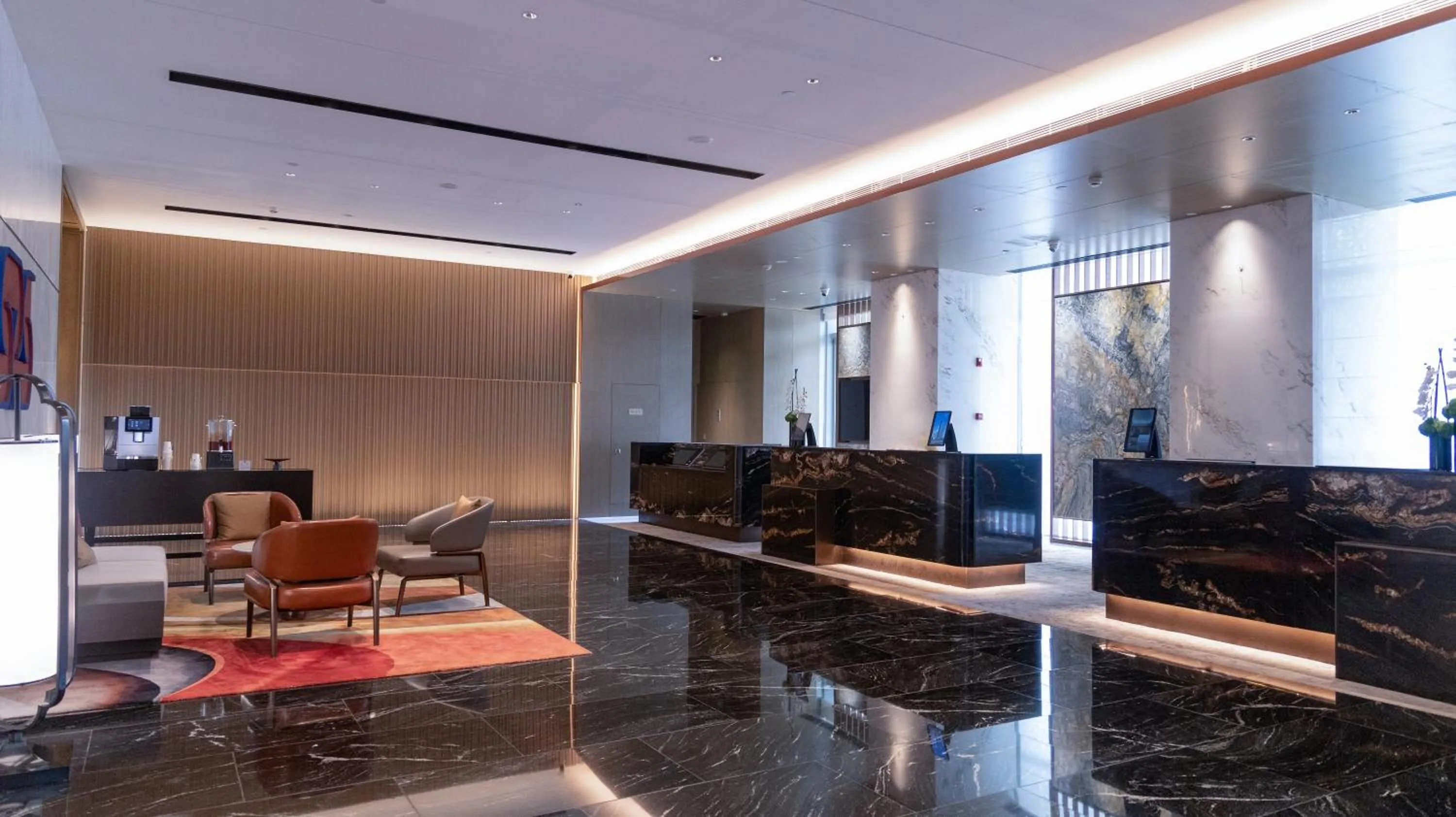 Lobby or reception in Crowne Plaza Hangzhou Linping by IHG